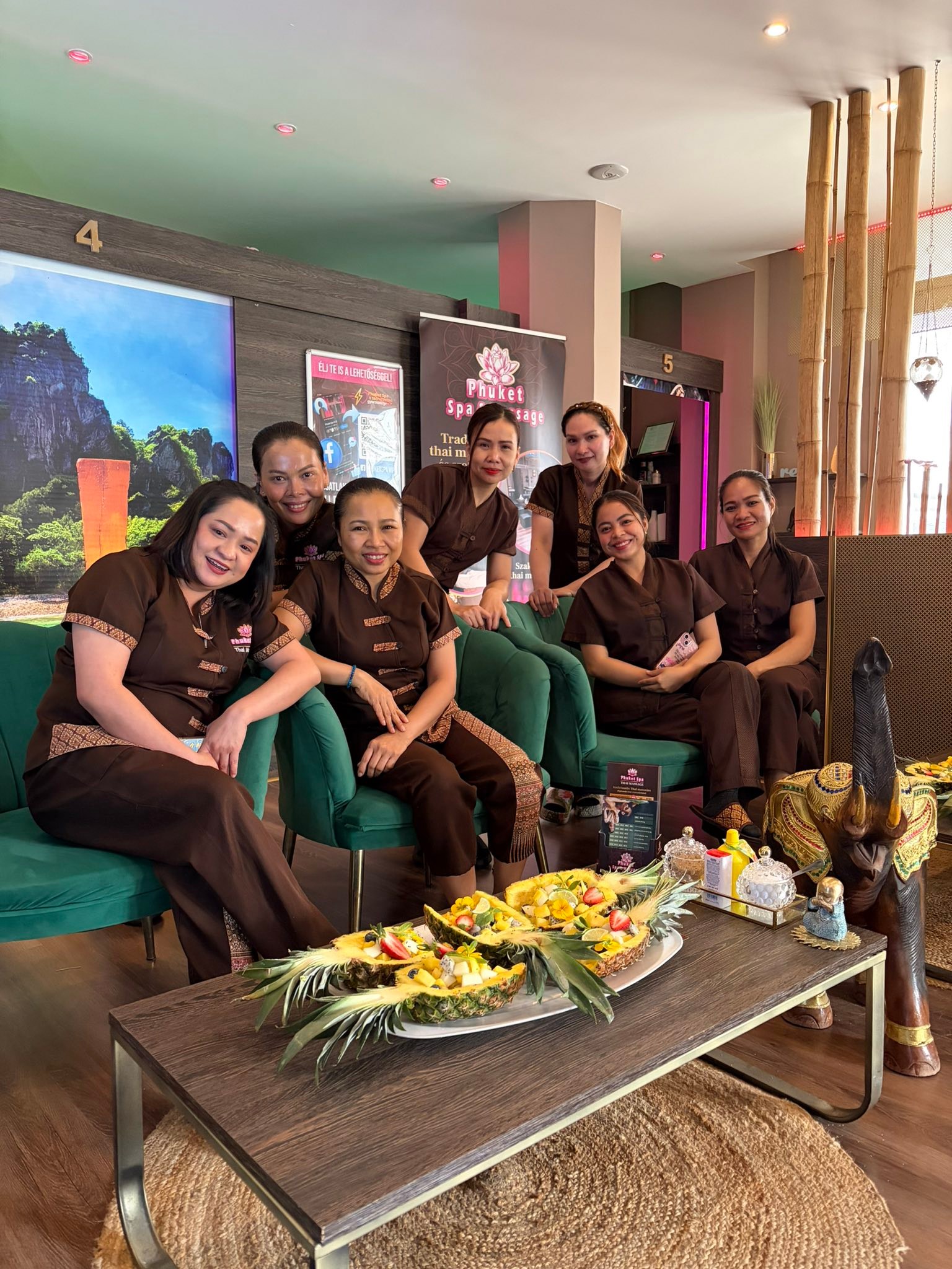 Phuket Spa Miskolc Facebook ad: Boldog Thai Új Évet kívánunk!