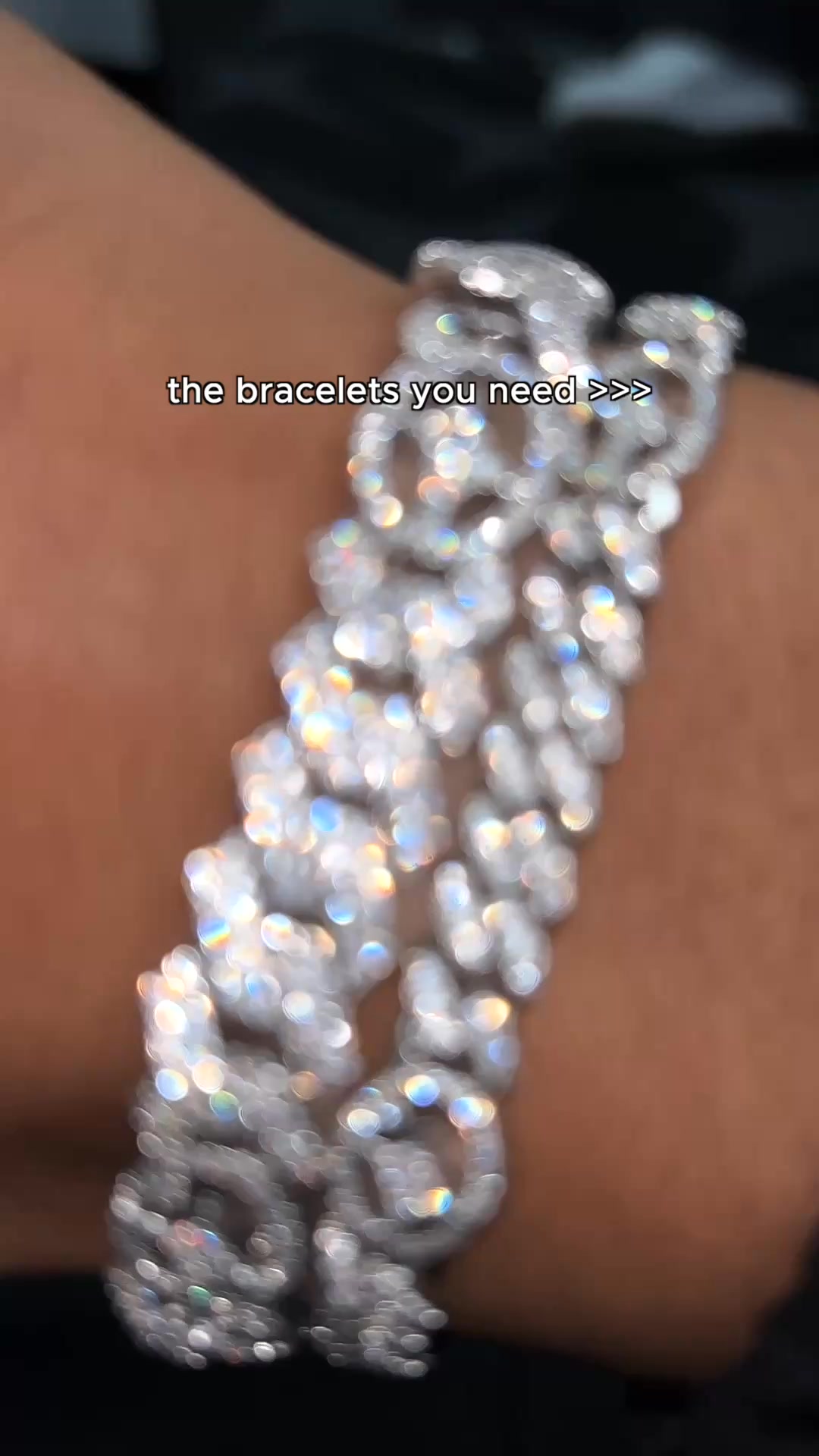 Make it shine Facebook ad: Buy 1, Get 1 FREE*