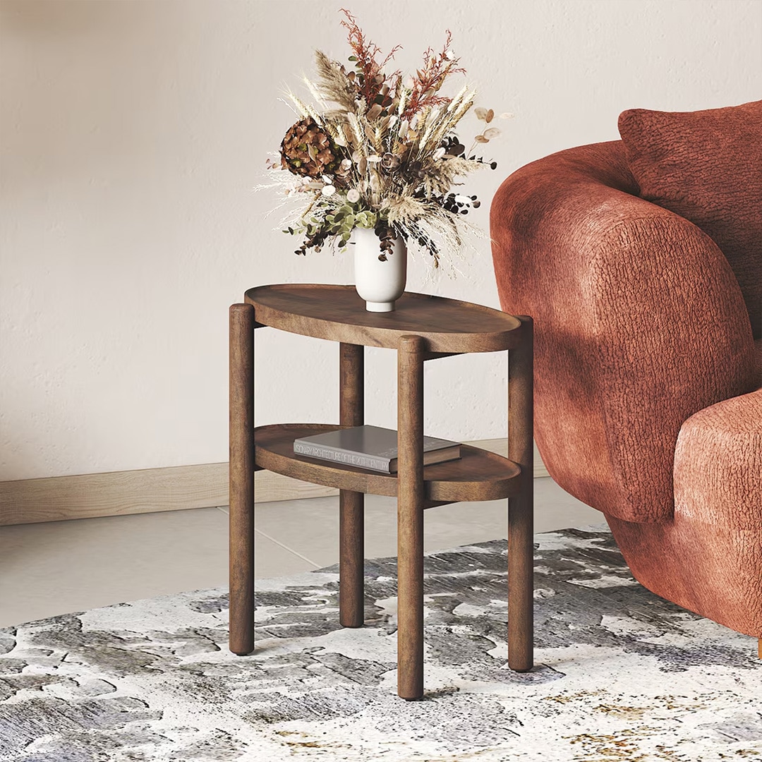 Urban Ladder Facebook ad: Explore 40,000+ furniture designs, only at Urban Ladder.