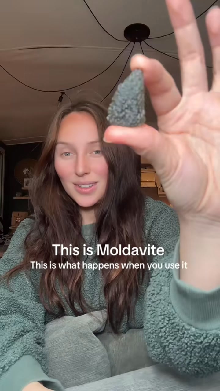 Awakentoday Facebook ad: Moldavite Jewellery to Awaken Your Soul