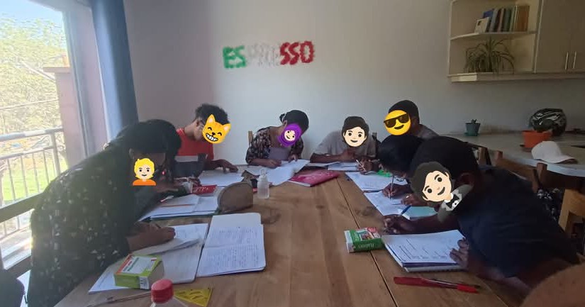 English by Espresso Madagascar Facebook ad