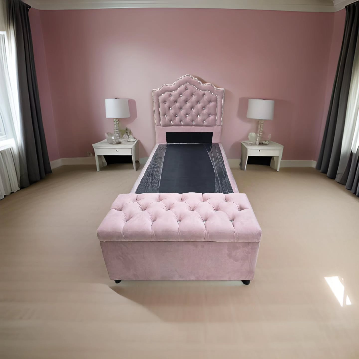 mueblesjv_javel Facebook ad: Somos fabricantes de camas tapizadas