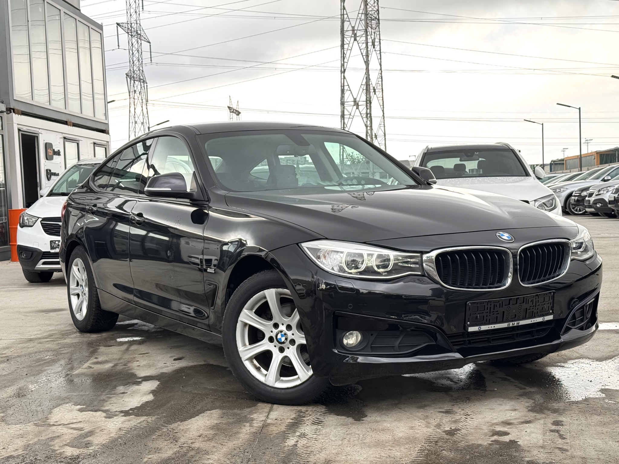 West Auto Cars Facebook ad
