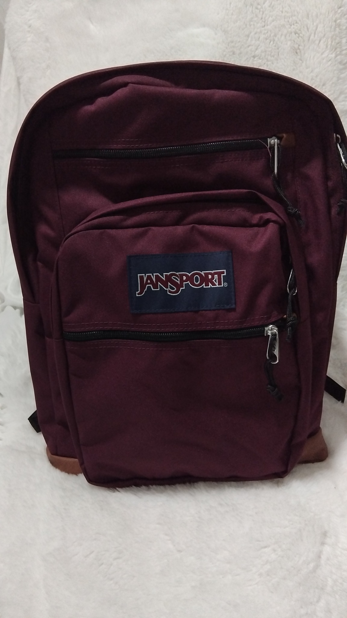 Jasayda's online shopping Facebook ad: Ready to ship or pick up today!