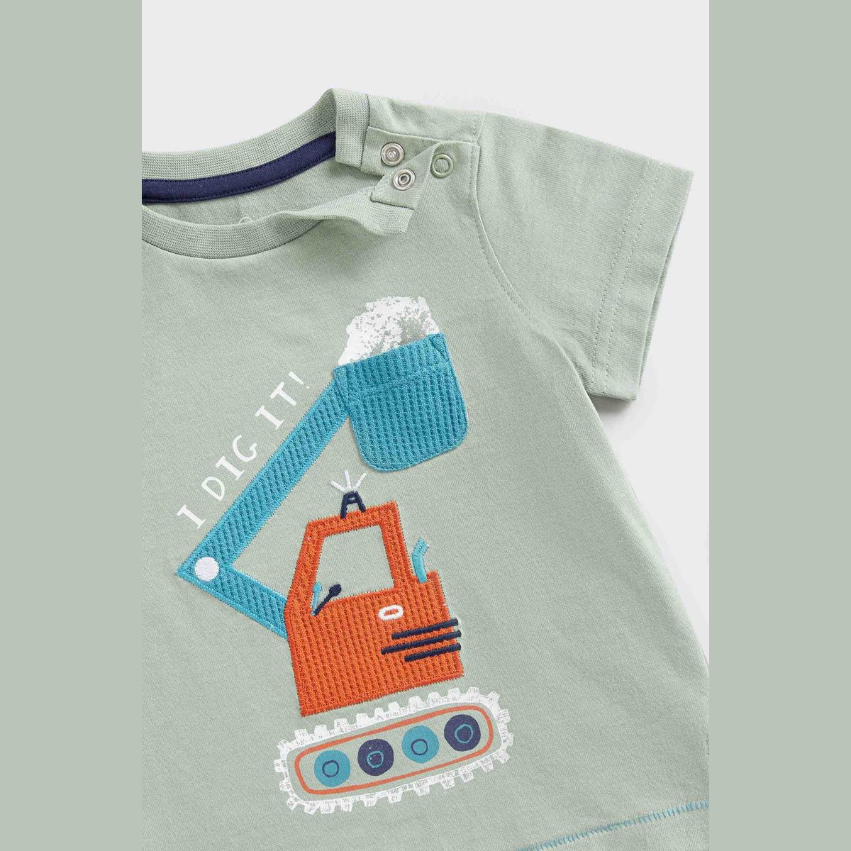 Mothercare India Facebook ad