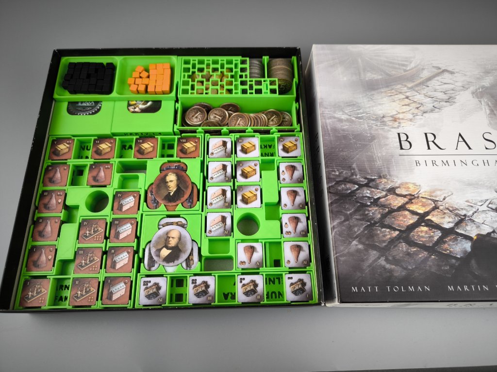 TLAMA games - deskovky k sežrání Facebook ad