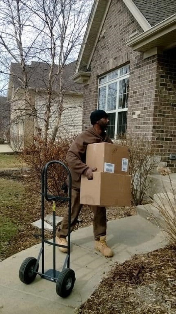 J.C. Movers & Lumper Service Inc. Facebook ad: Are you still looking for a Moving Company…