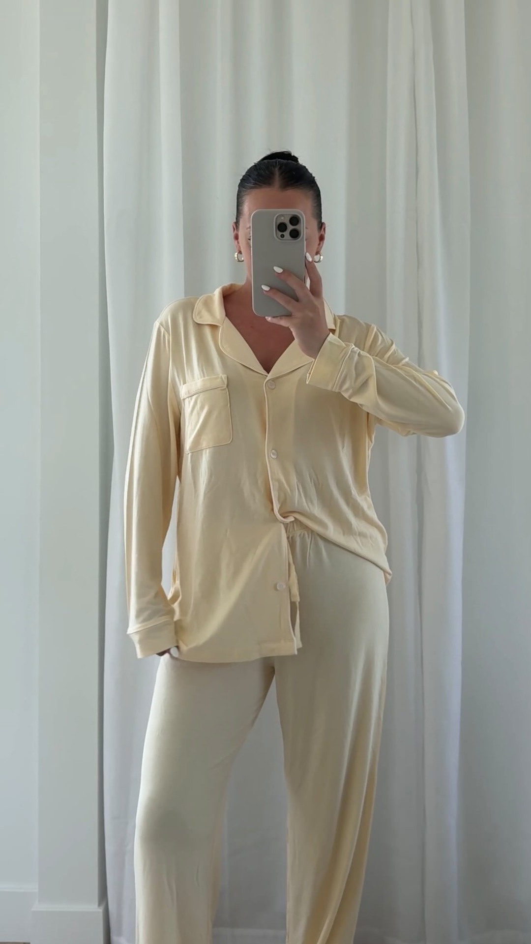 Sydney Nicole Facebook ad: Under $30 pjs in the cutest colors and…