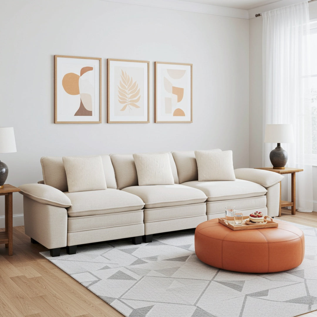Phi Villa Facebook ad: Fast & Free shipping
