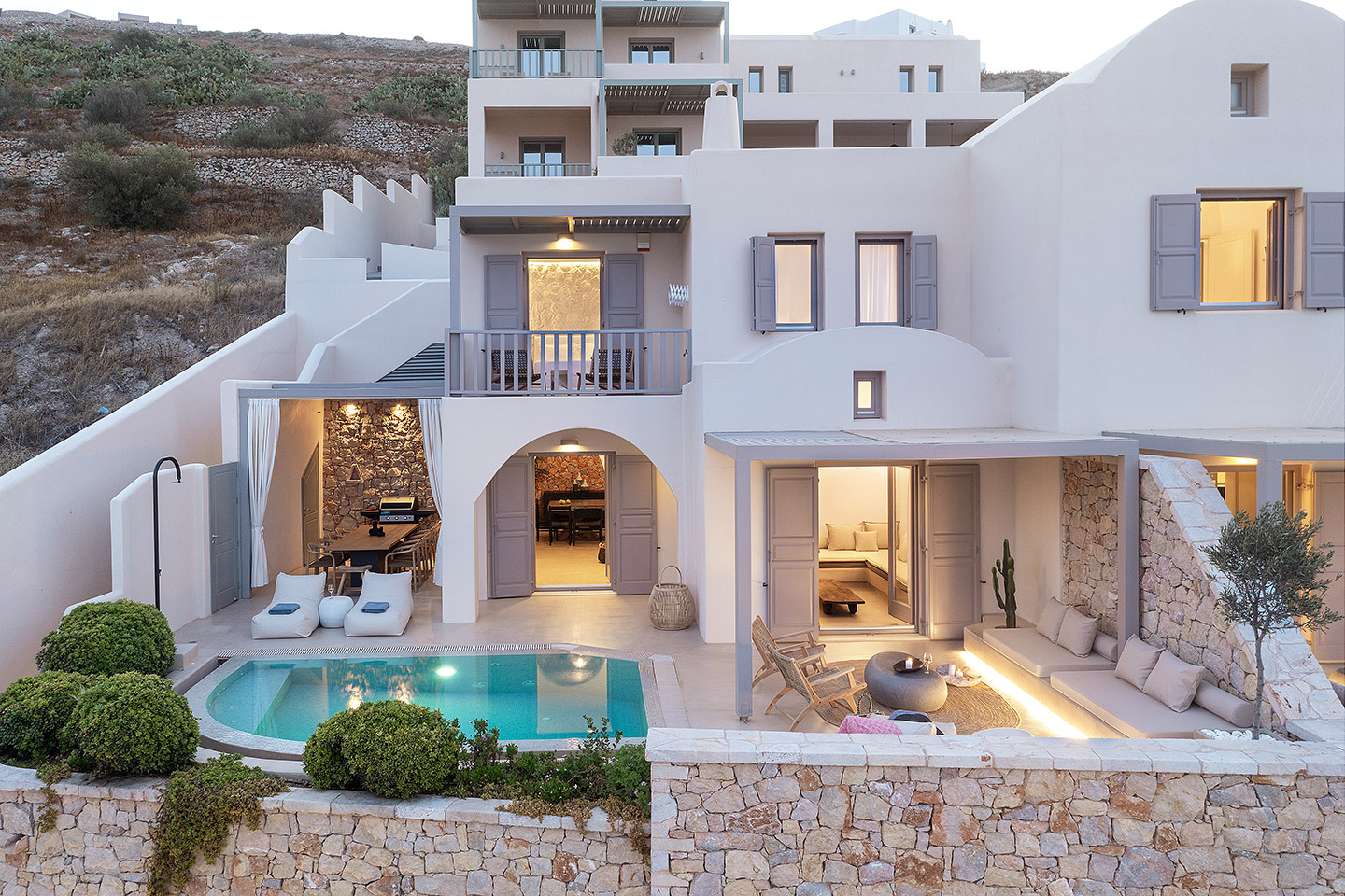 Eolia Luxury Villas Facebook ad from May 13, 2026