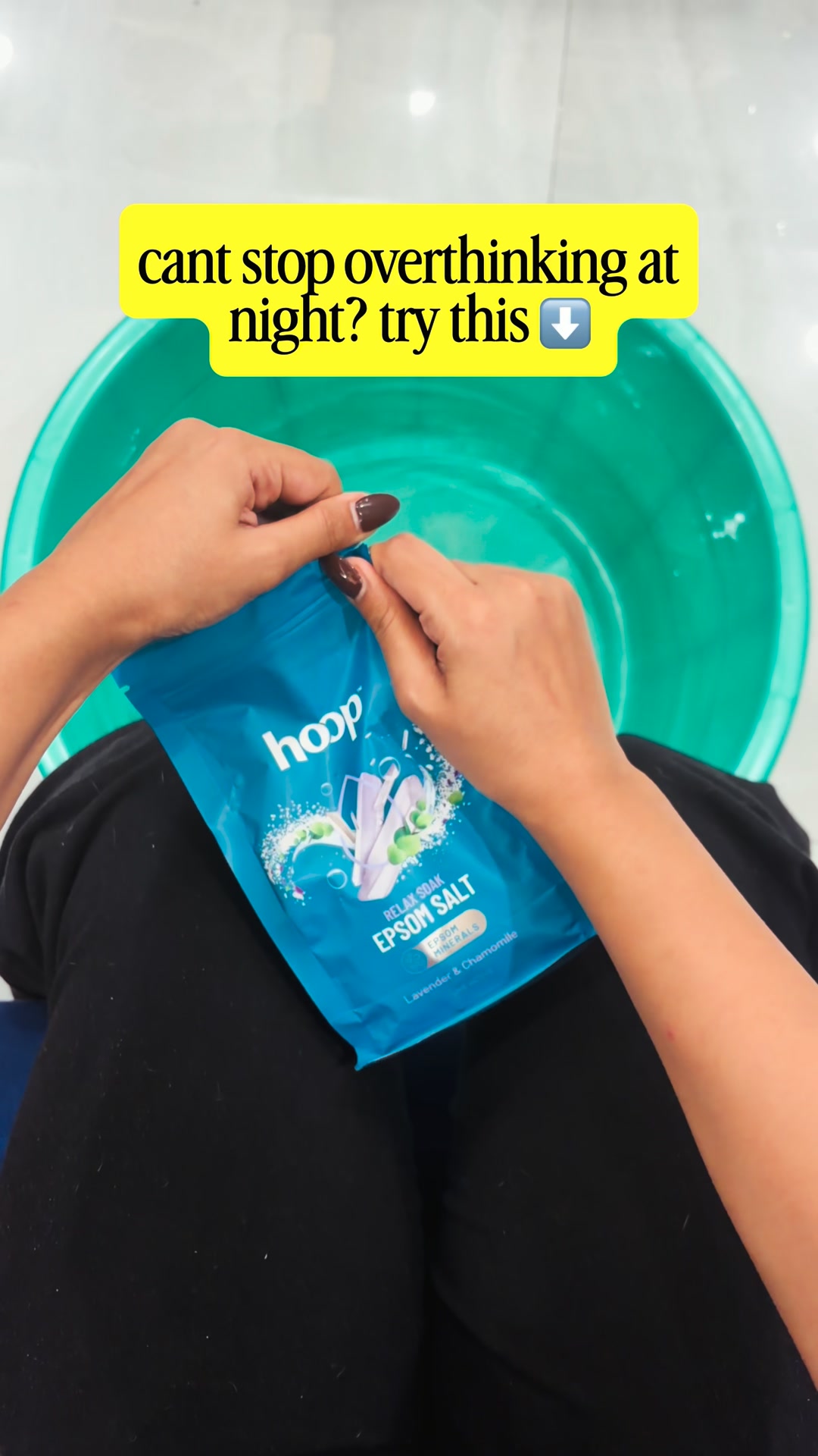 hoop Facebook ad: End the Day with Epsom Soak
