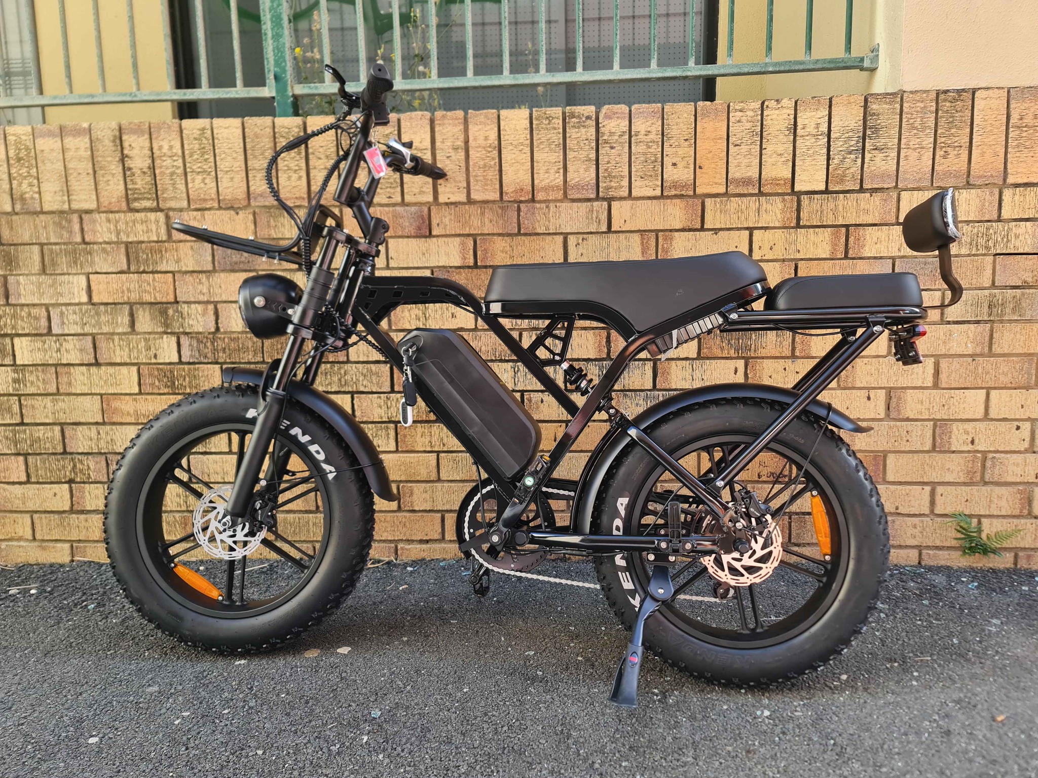 Mark Irvine Facebook ad: 2026 Ebikes x80 pro