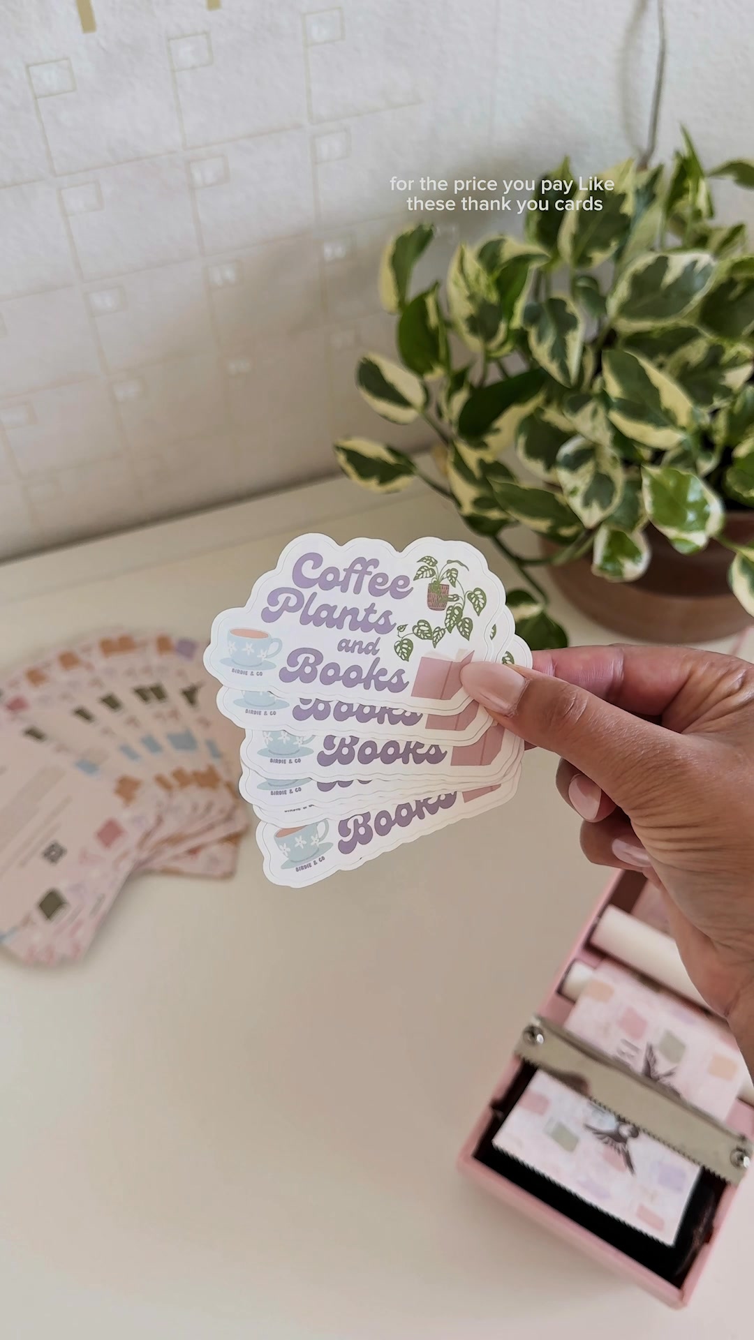 VistaPrint Facebook ad: $25 off orders $150+ with code SAVE25
