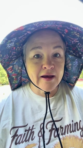 Farmers Defense Facebook ad: The Perfect Sun Hat