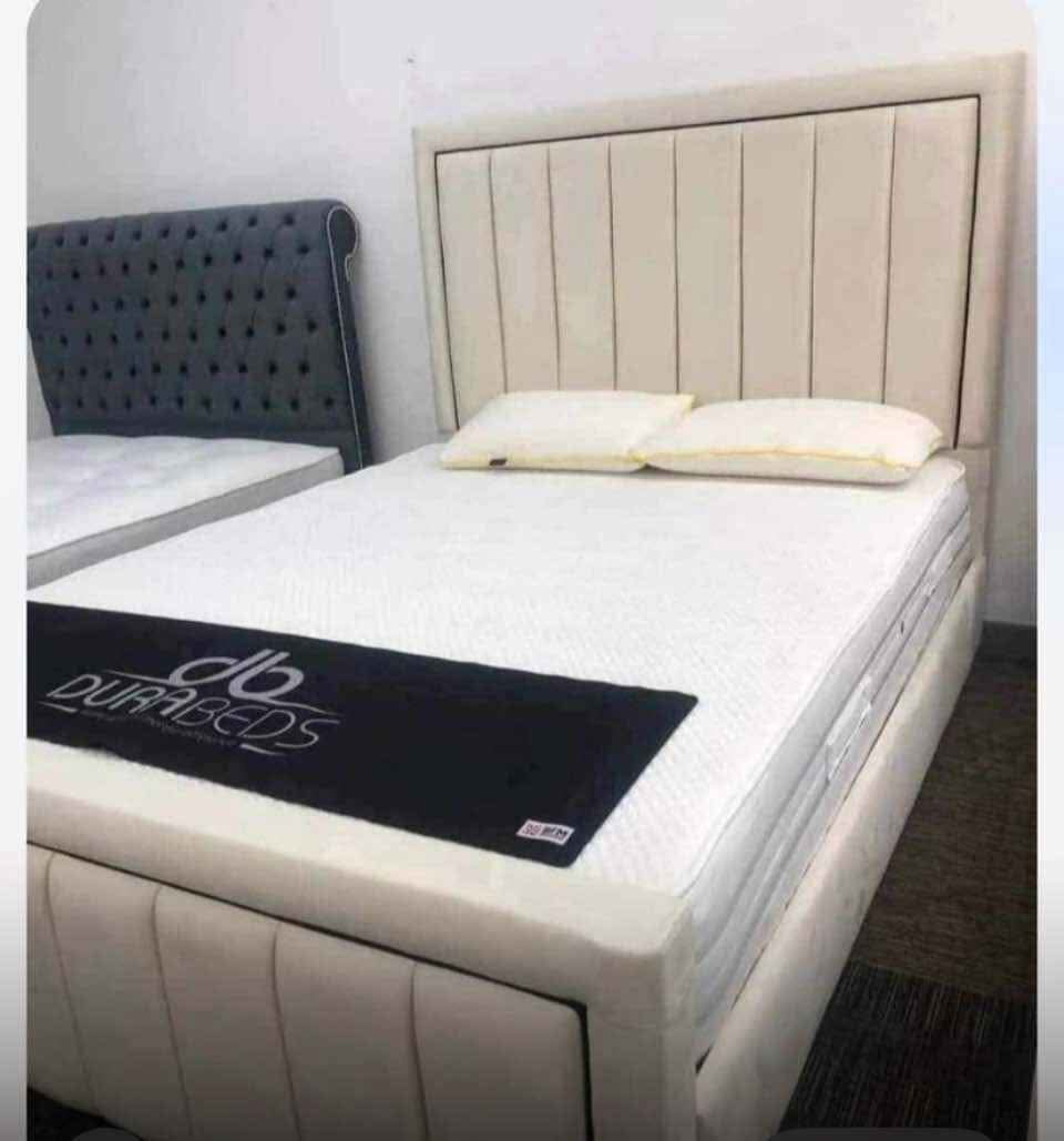 Naveed Shahzada Shahzada Facebook ad: Holiday Special! Comfy Bed for Sale, Grab Before New Year…