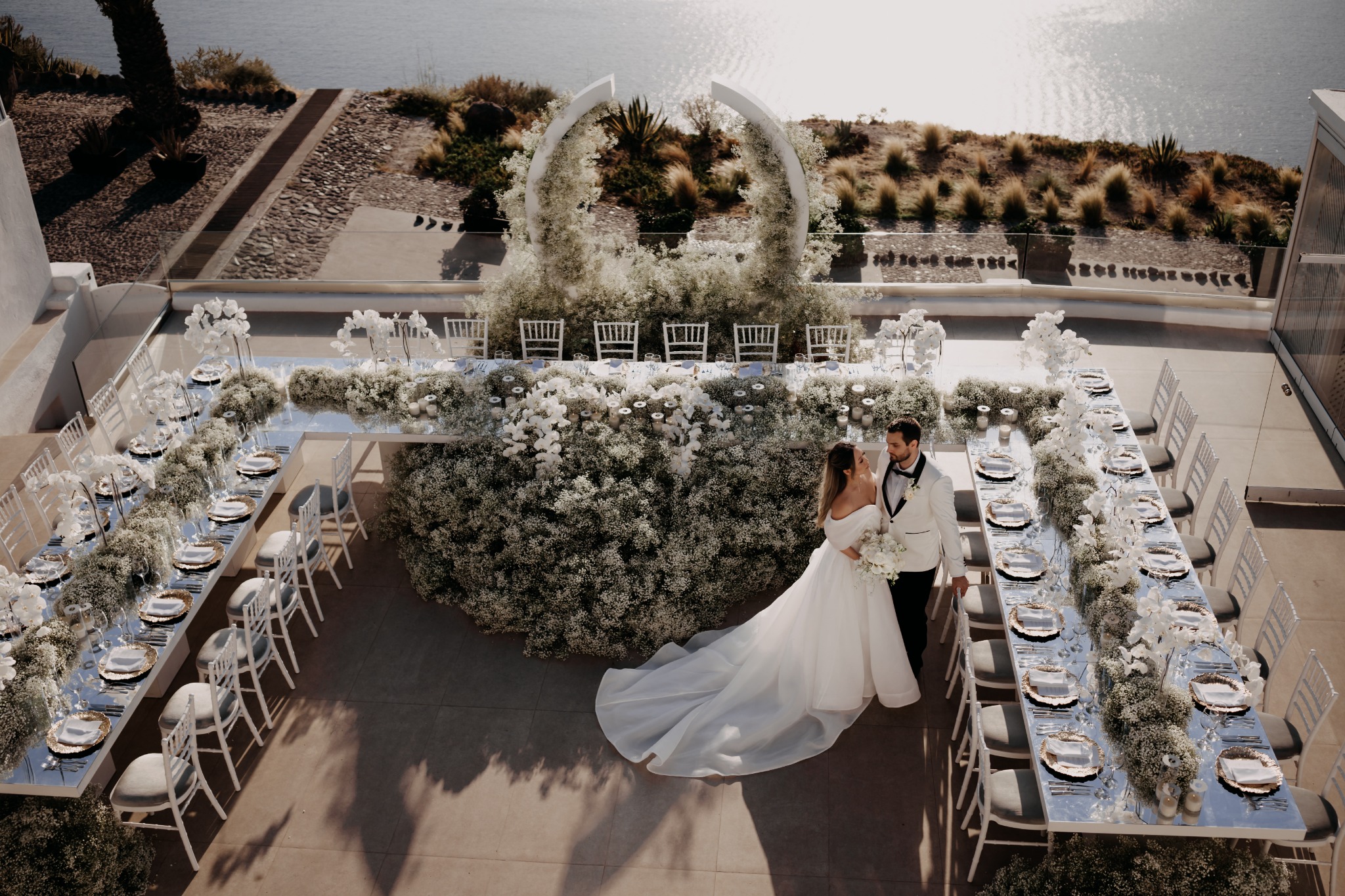 Le Ciel Santorini Facebook ad: Your dream European wedding starts here.