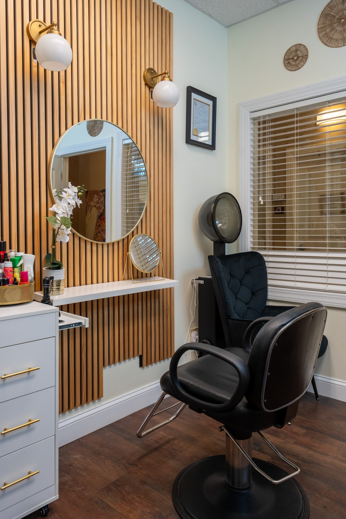 Salons by JC West University Facebook ad: Limited Suite Availability-Tour Now