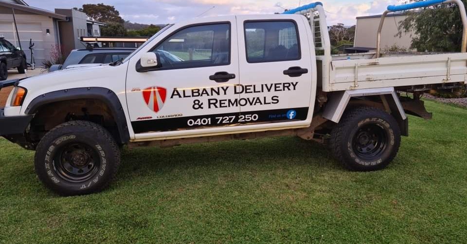 Albany Delivery & Removal Services Facebook ad: Look no further!