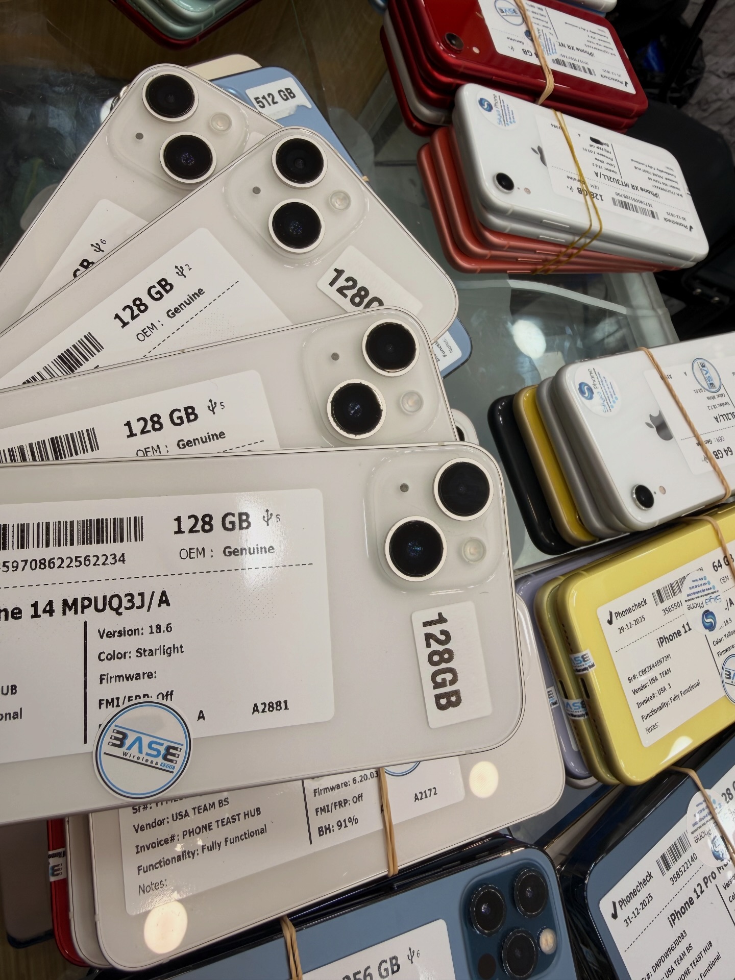SIYa Phone Facebook ad: Vente et Distribution De Smartphones Neuf Scelles et…