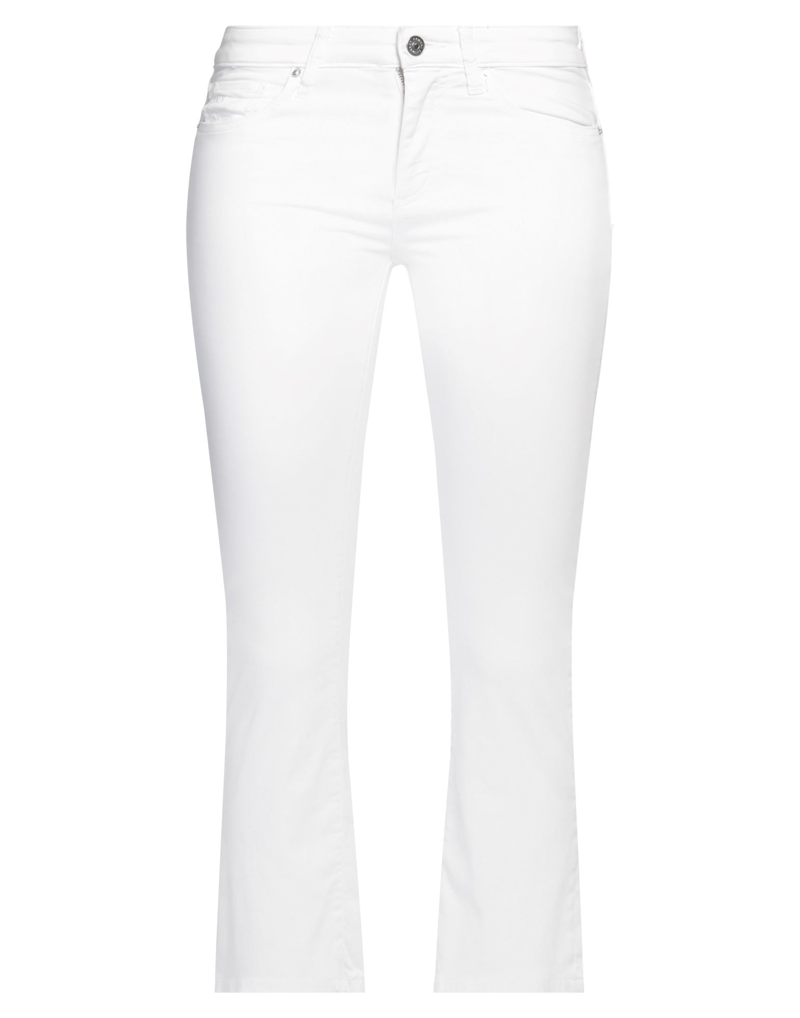 YOOX Facebook ad: Save your favourite styles on YOOX now!