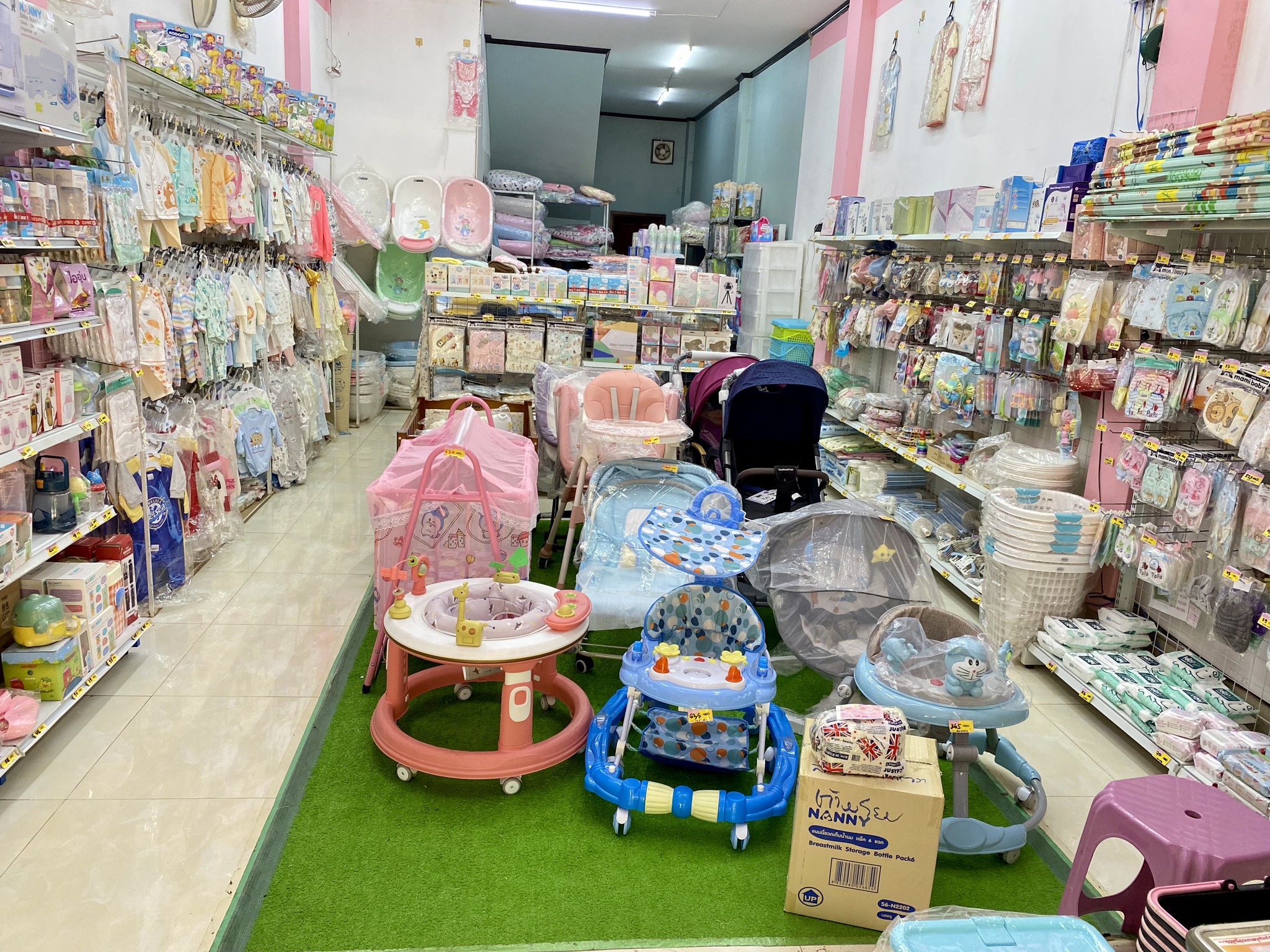 4Babylove2 ຫນ້າໂຮງຫມໍແມ່ແລະເດັກ ຫນອງພະຍາ Facebook ad