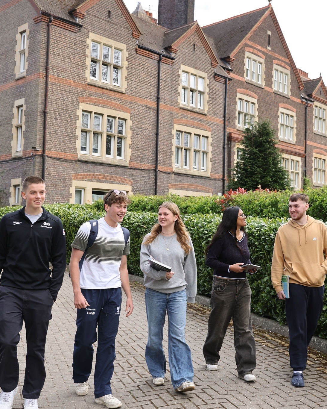Justin Craig GCSE & A Level Revision Courses Facebook ad: Summer School 2026