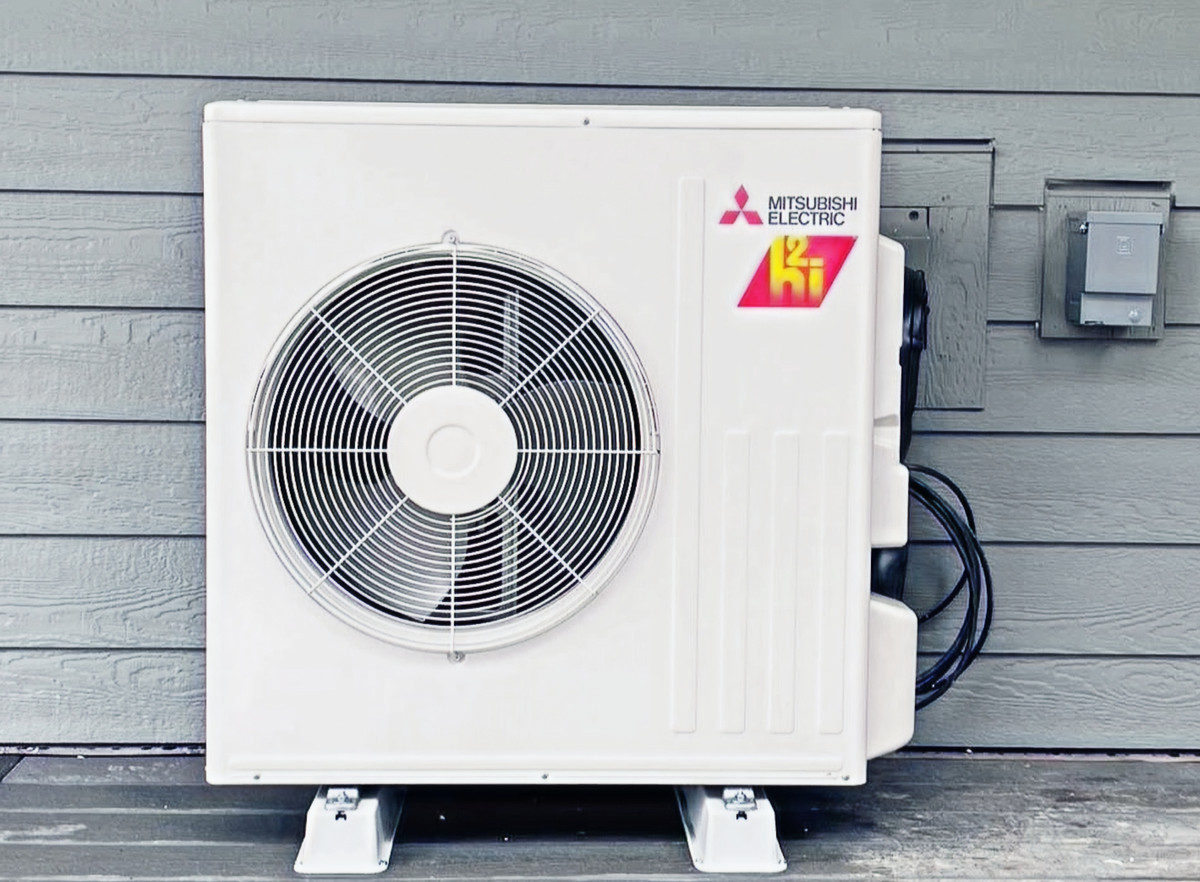 DC heating Facebook ad