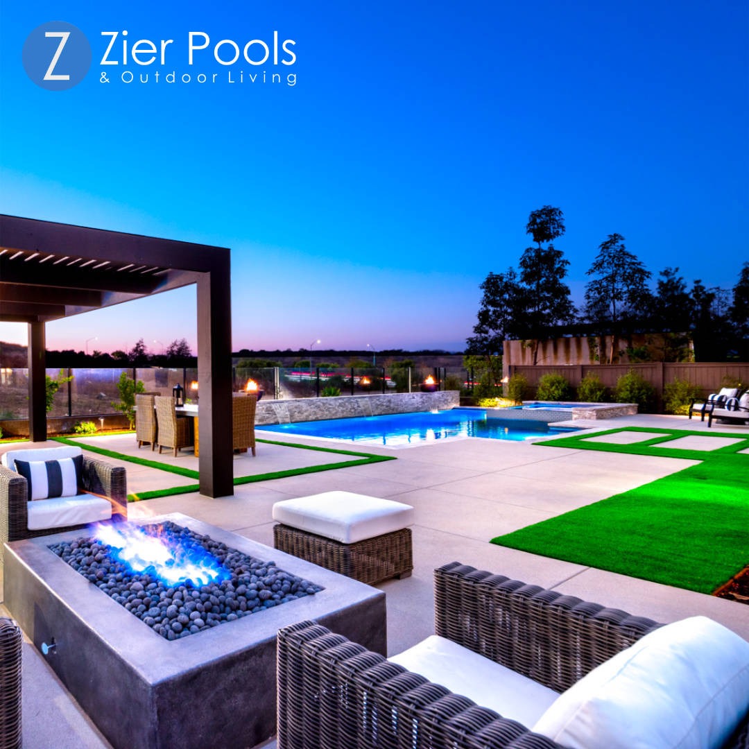 Zier Pools Facebook ad: Think Big, Splash Big