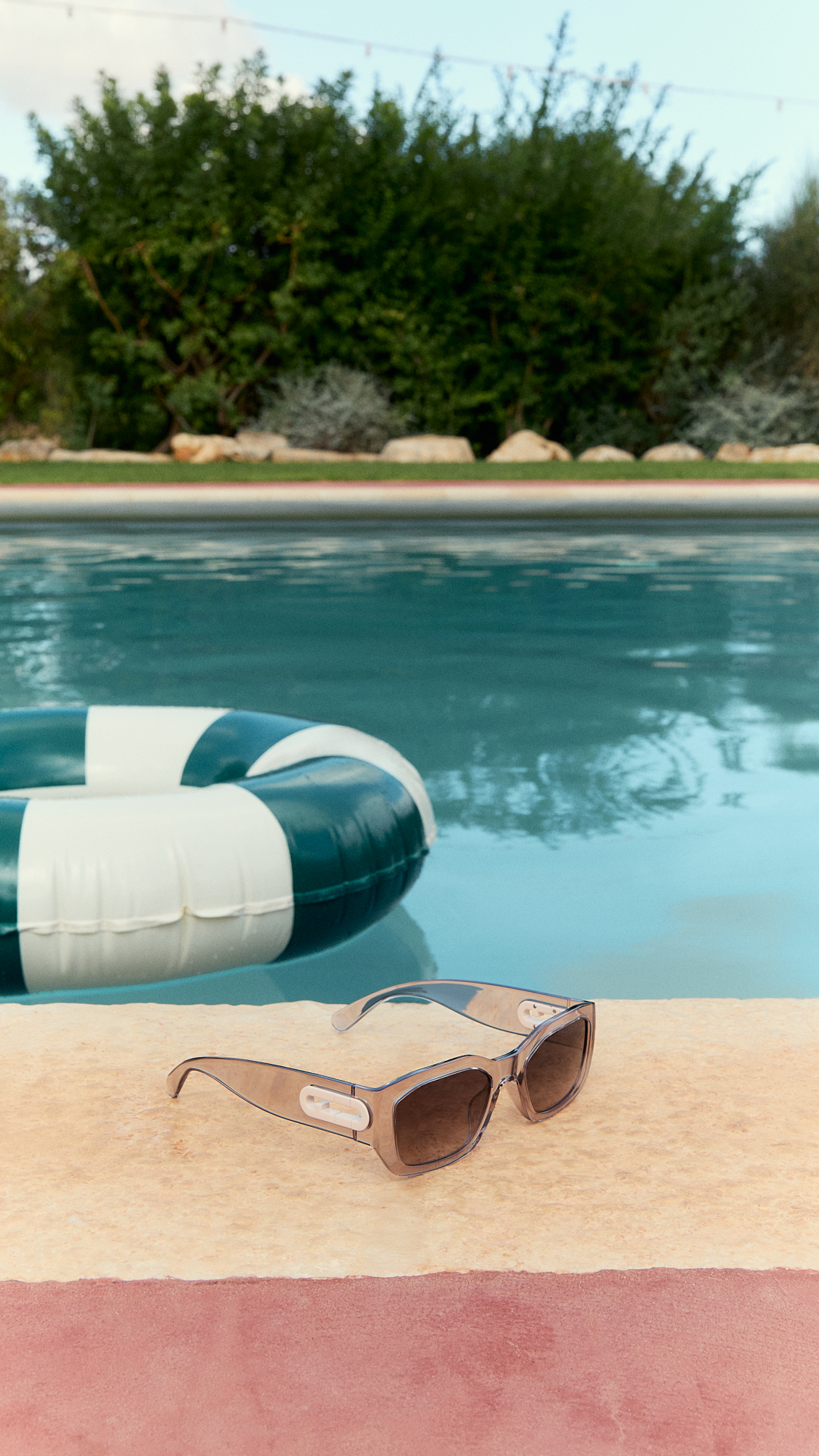 Furla Facebook ad
