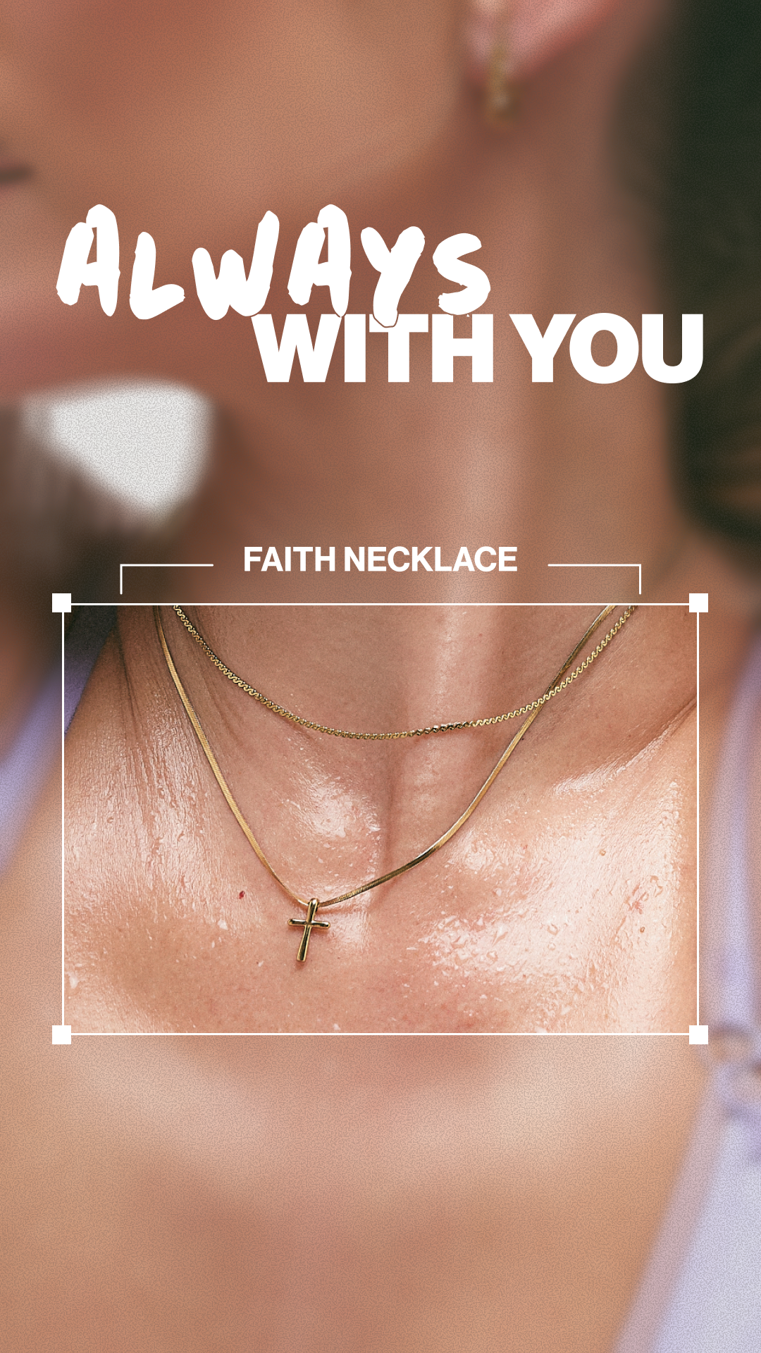 Hey Harper Facebook ad: Take your favourite necklace everywhere.