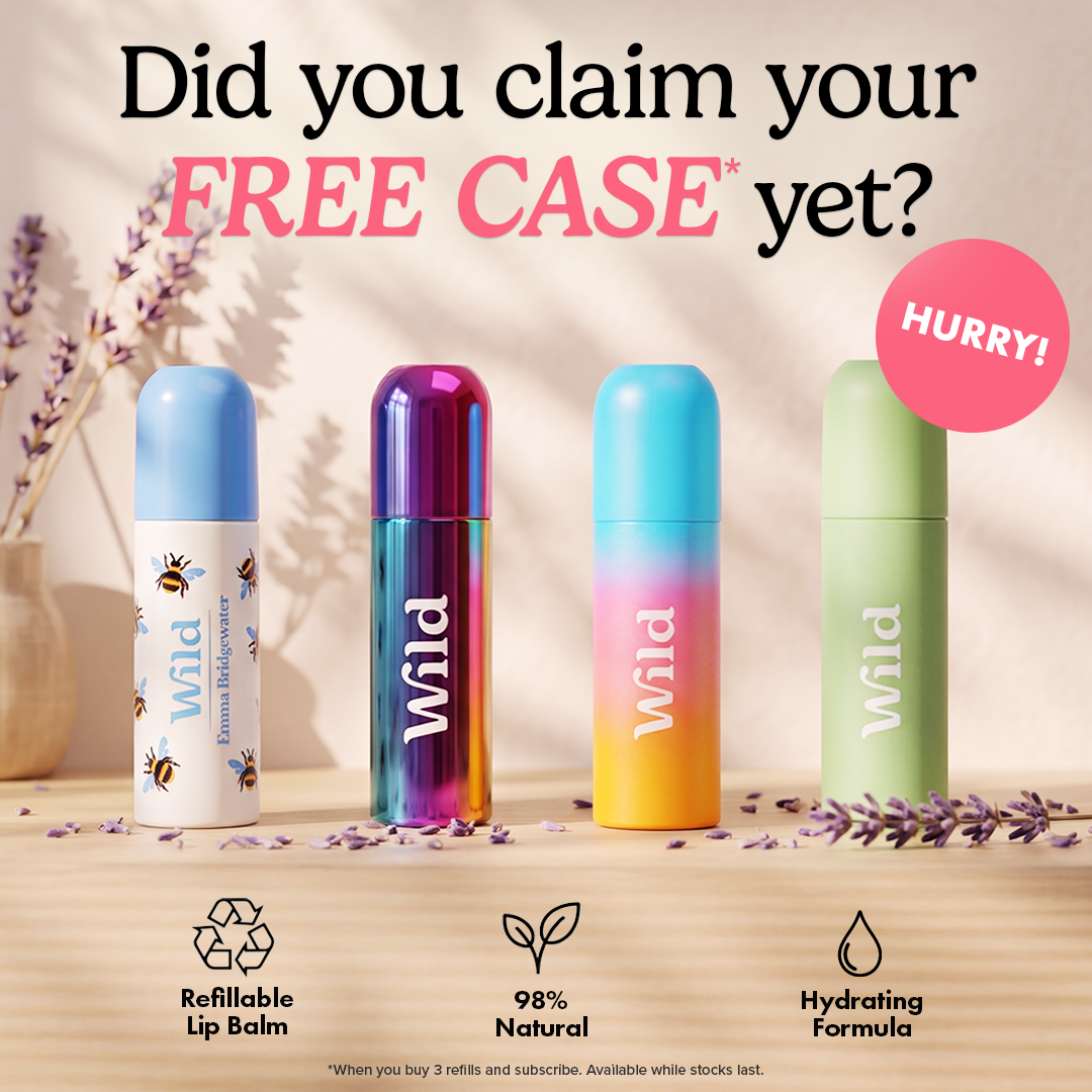 Blusher Facebook ad: Free case? Say less!