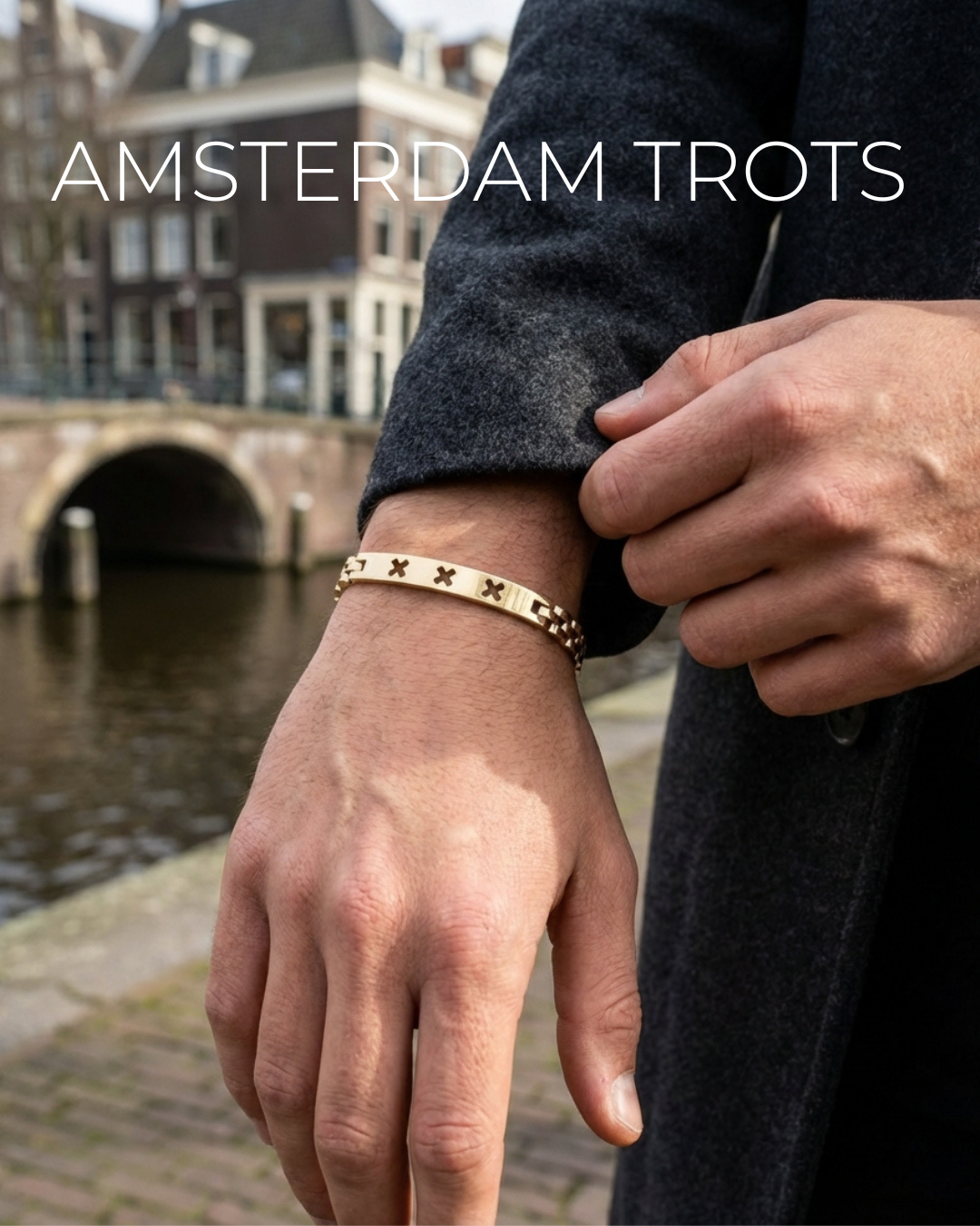 Amsterdam-sieraad Facebook ad: Stoer. Tijdloos. Amsterdam.