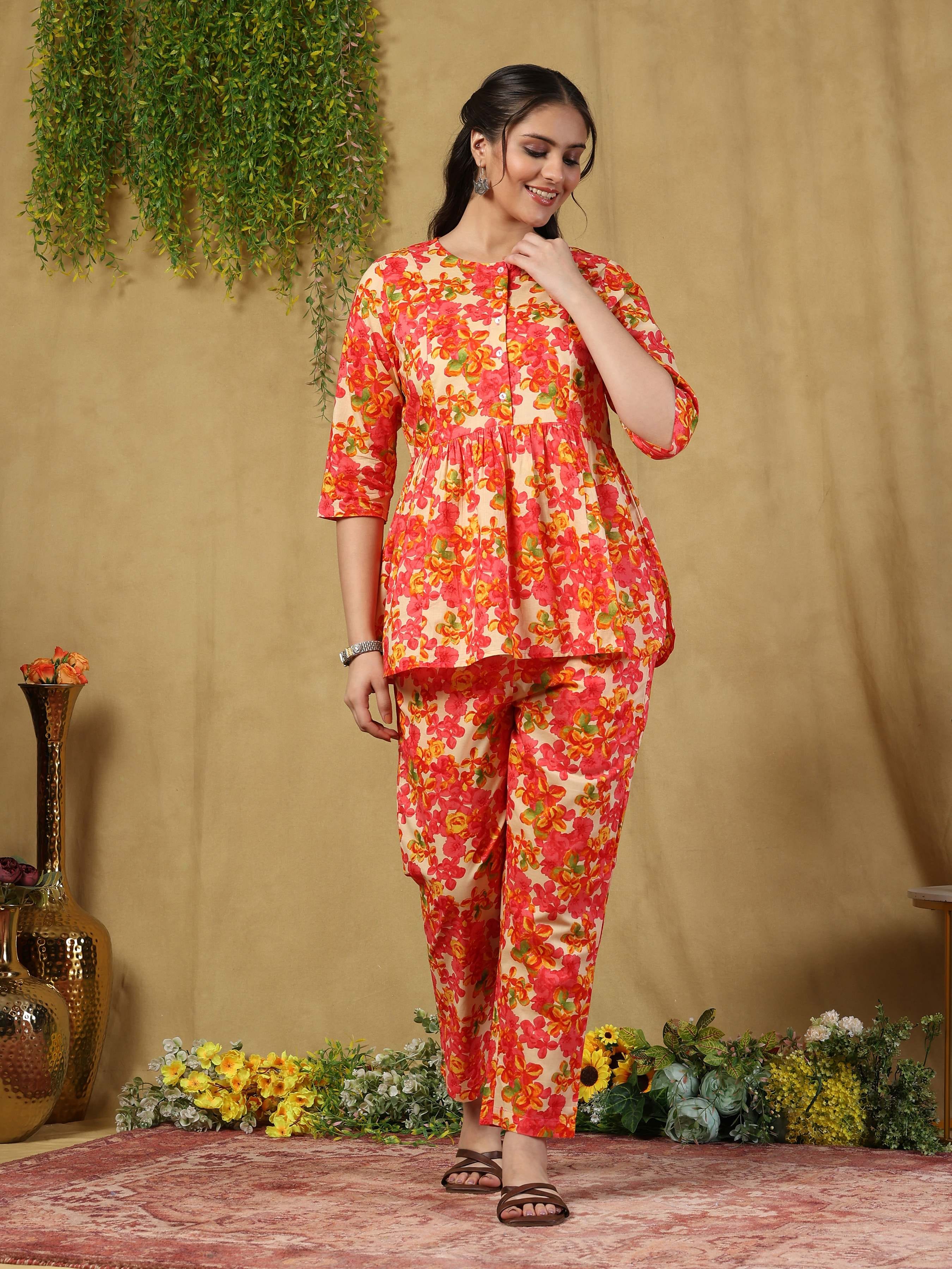 GardenVareli Facebook ad: Your Favorites Are Waiting