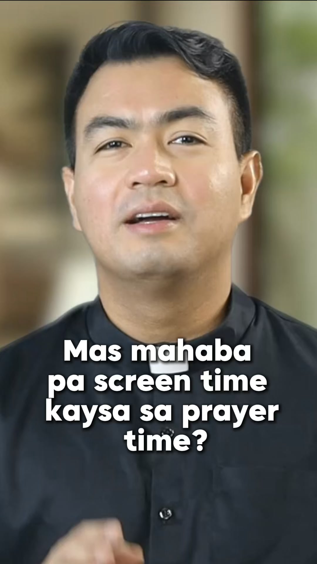 Hallow PH Facebook ad: Hallow: Mas madasalin araw-araw
