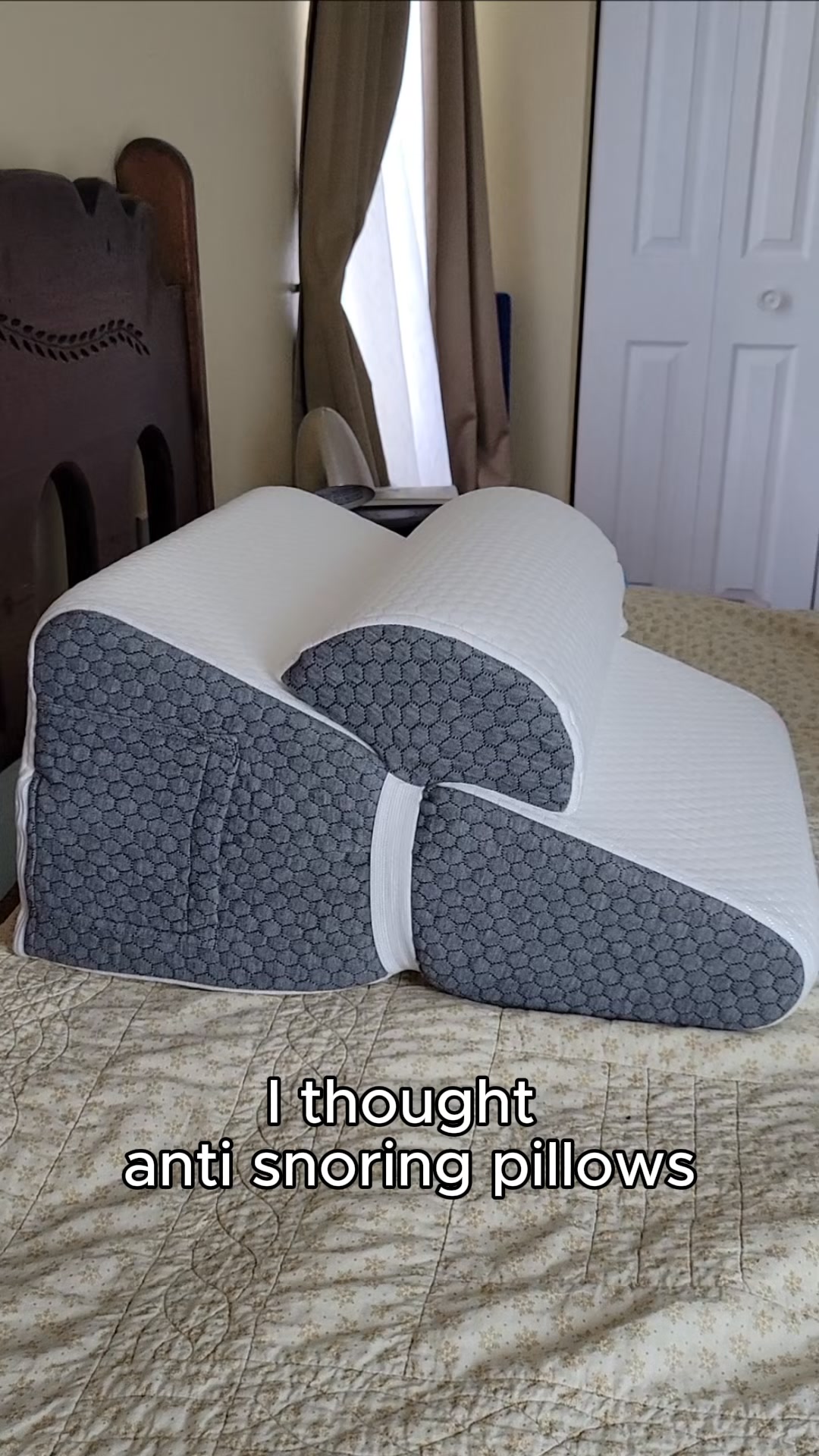 Hiquo Facebook ad: The # Pillow for Snoring & Sleep Apnea!