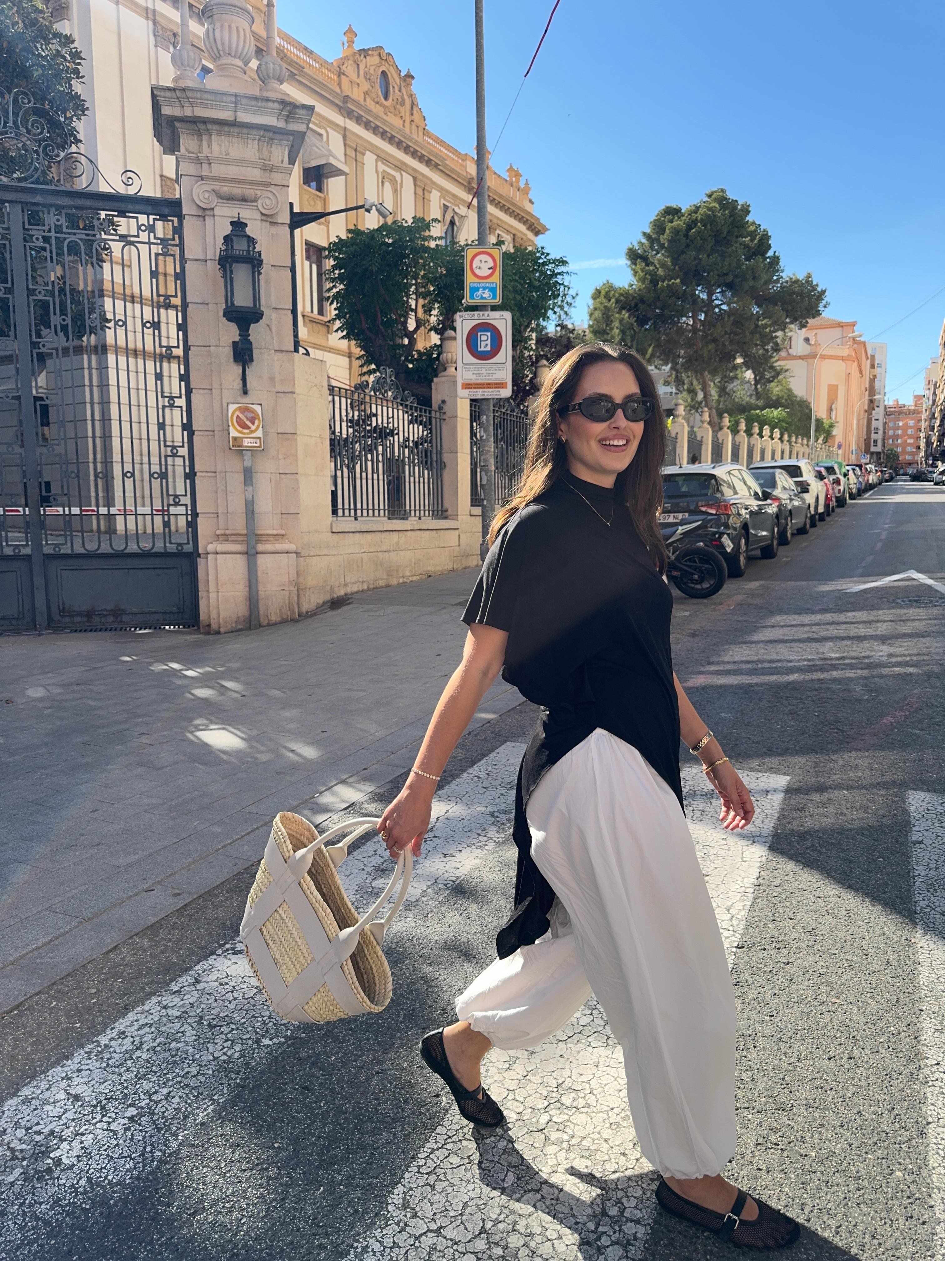 Lalia Benchelef Facebook ad
