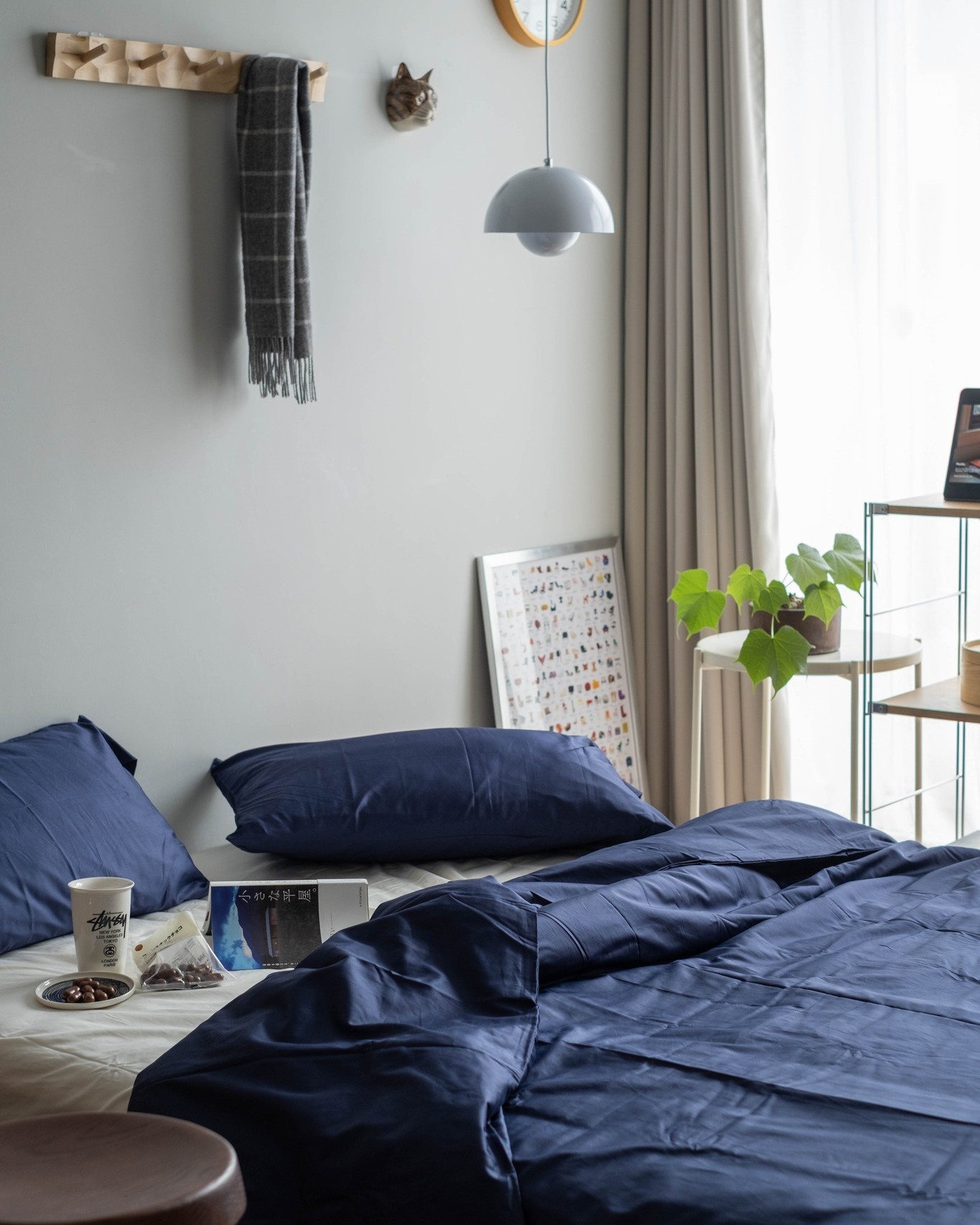 Beneath. Luxury Bedding Facebook ad