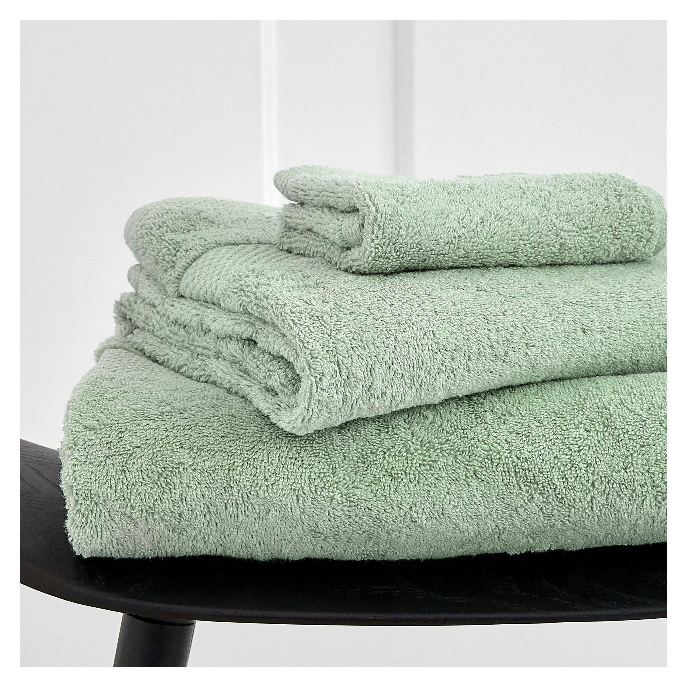 Loads of Living Facebook ad: Update your home with our latest homeware range.