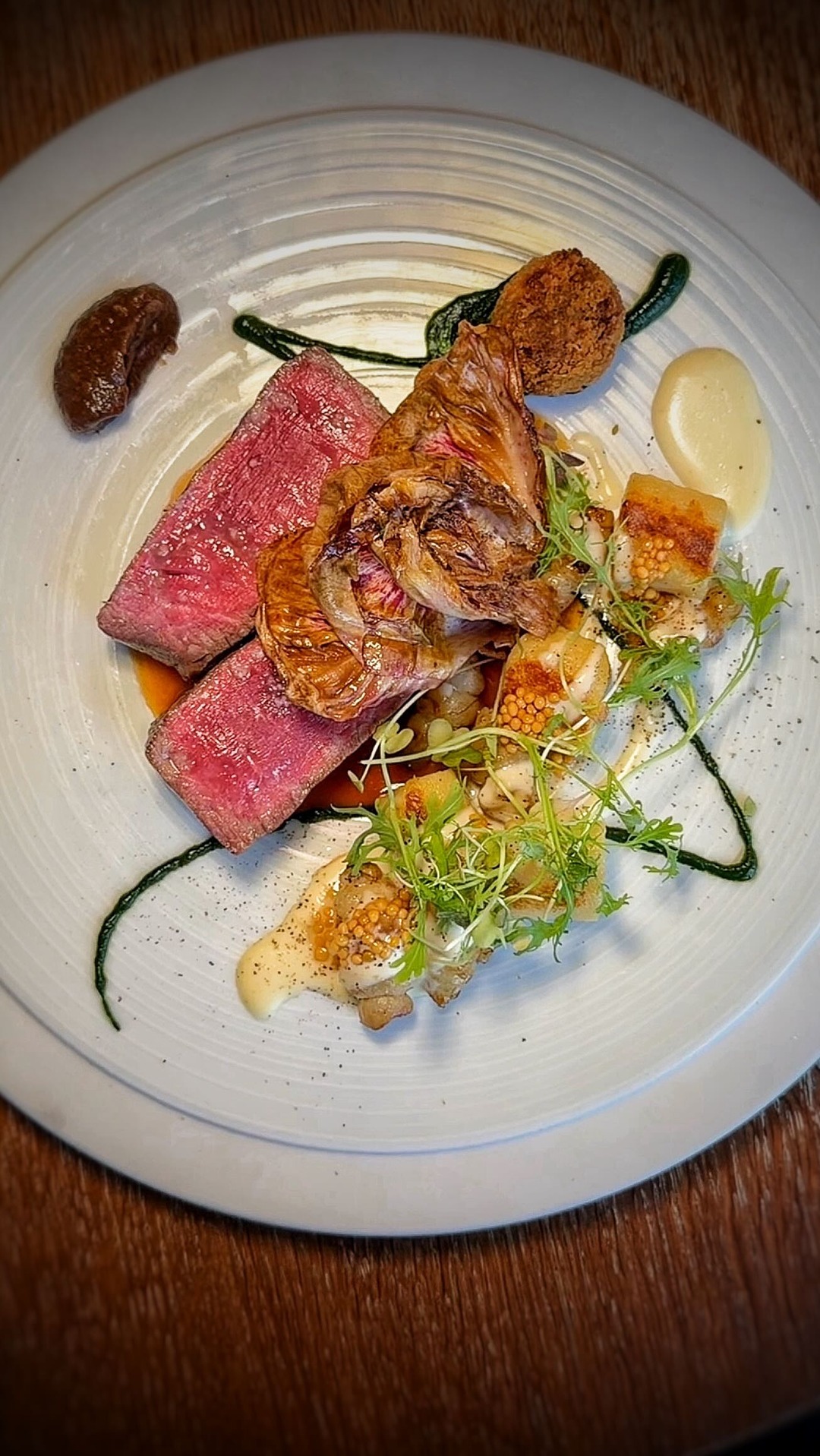 Le Paris d'Alexis Facebook ad: 10 MENUS À GAGNER
