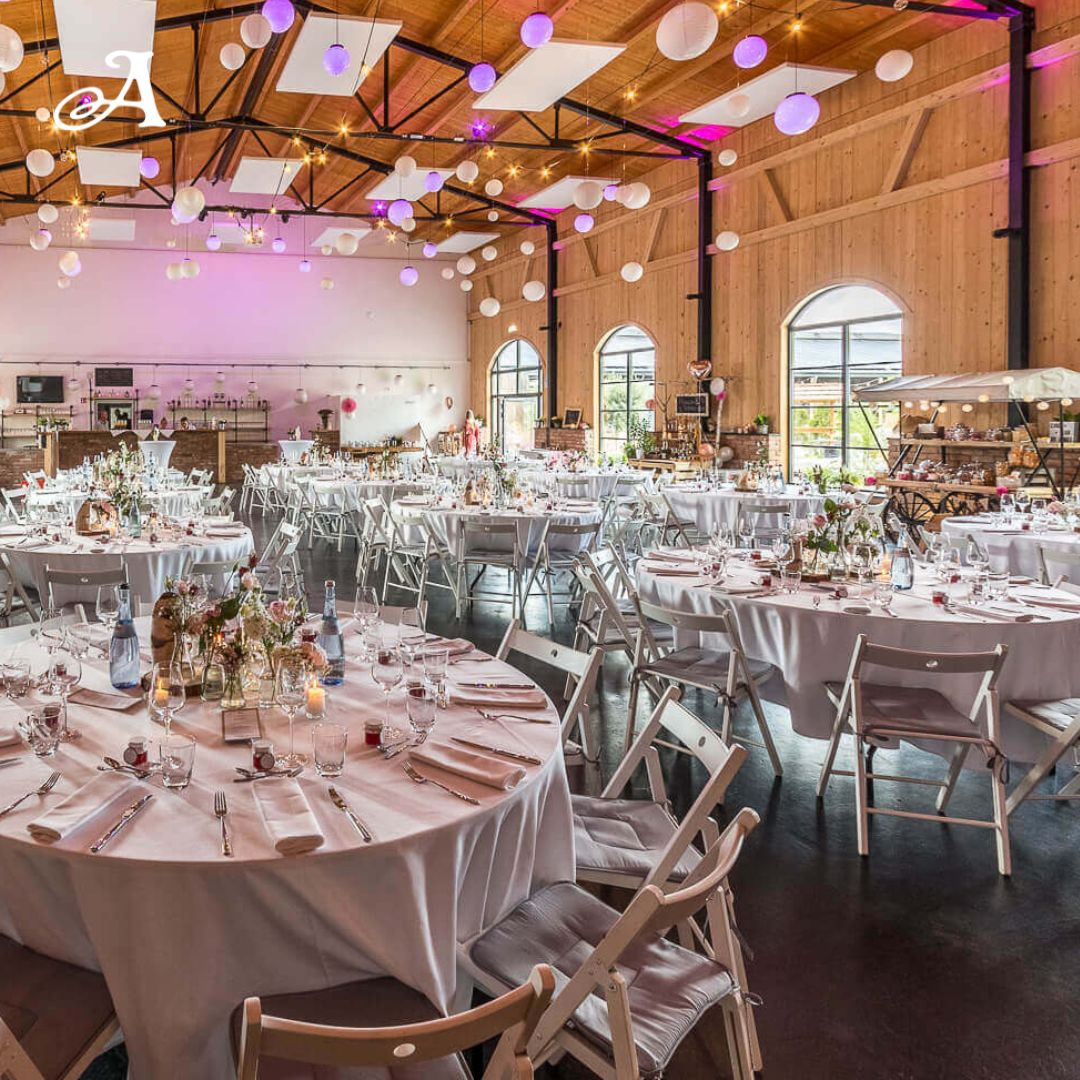 Achalm Hof Facebook ad: Hochzeit auf dem Achalm Hof