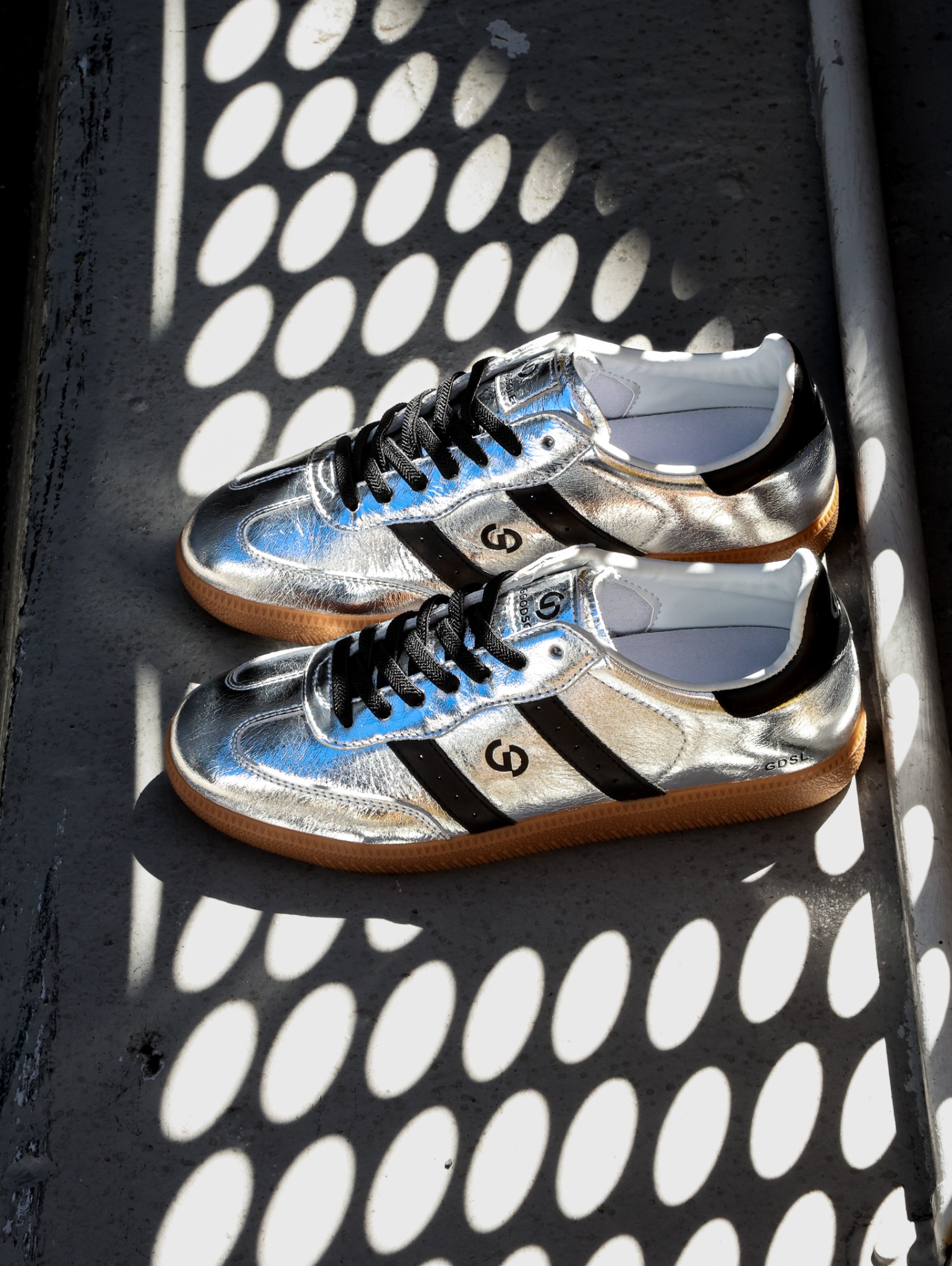 Goodsole Facebook ad: Our Most-Wanted Metallic Back in Stock!