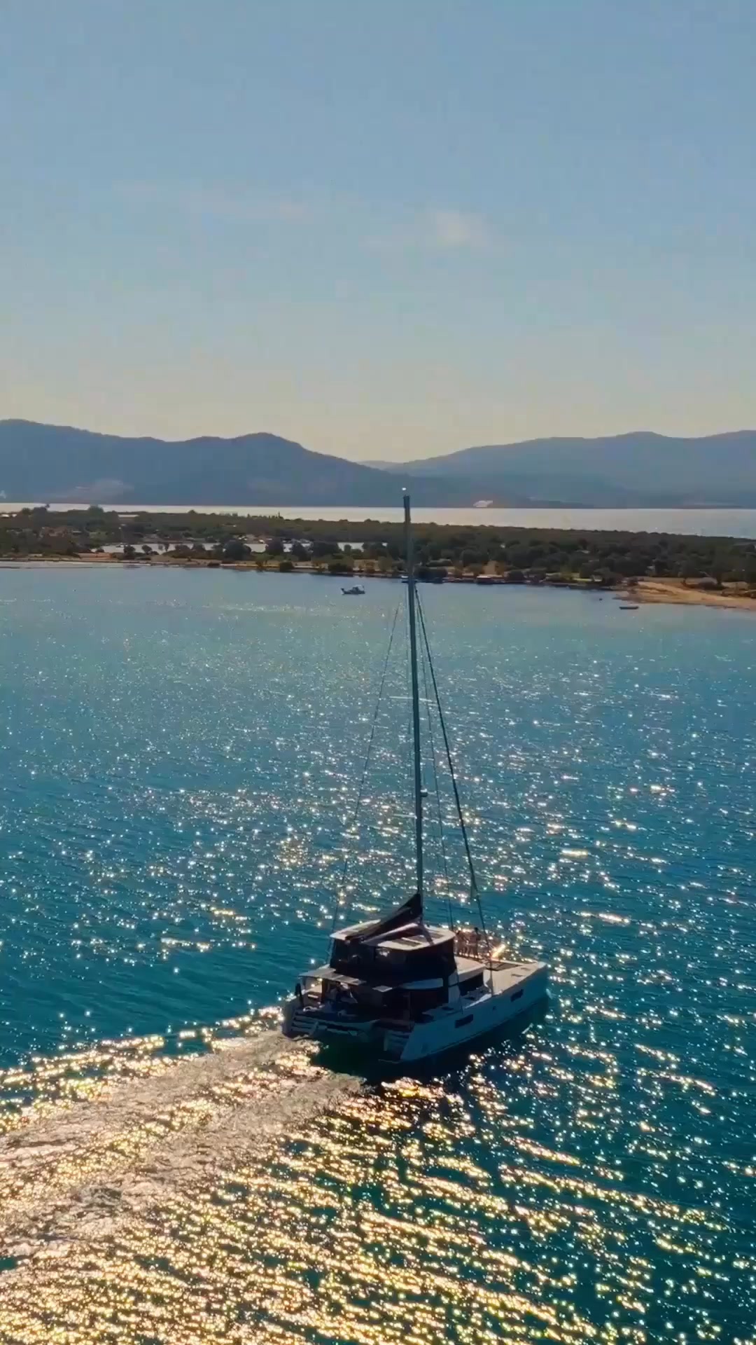 Anda Barut Collection Facebook ad: Hayalinizdeki tatil, Anda Barut Collection ile gerçeğe…