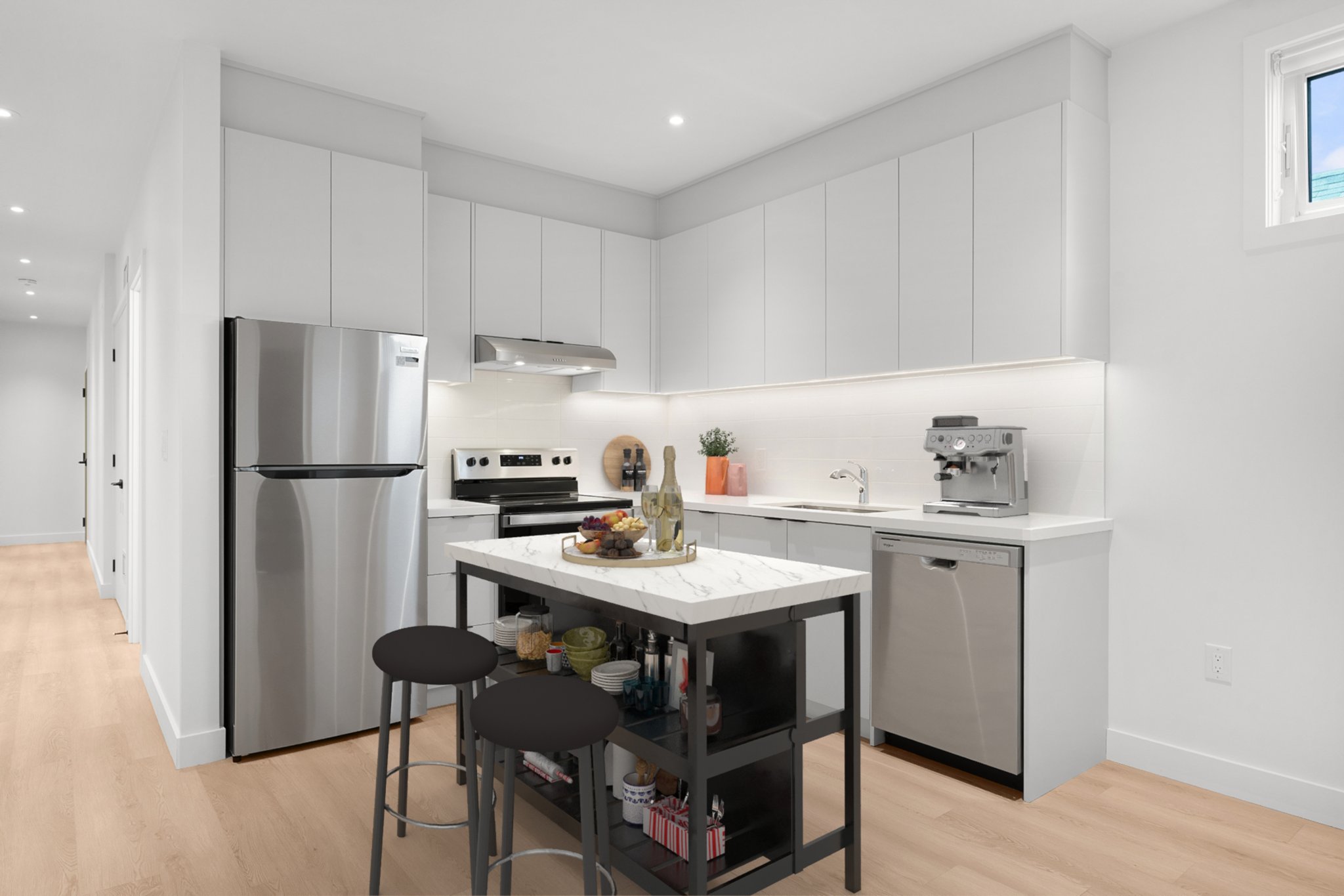 Jason Lau Facebook ad: 3 Beds 1 Bath Apartment