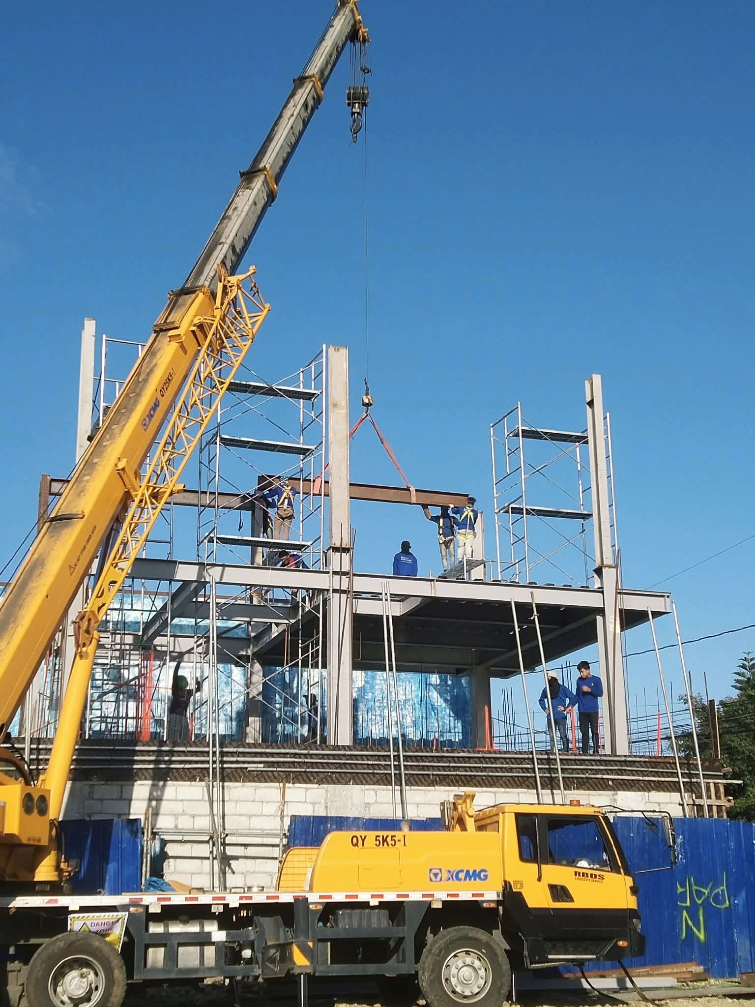 RBDS Logistics & Trucking Services Facebook ad: Steel structure erection (IBeam)