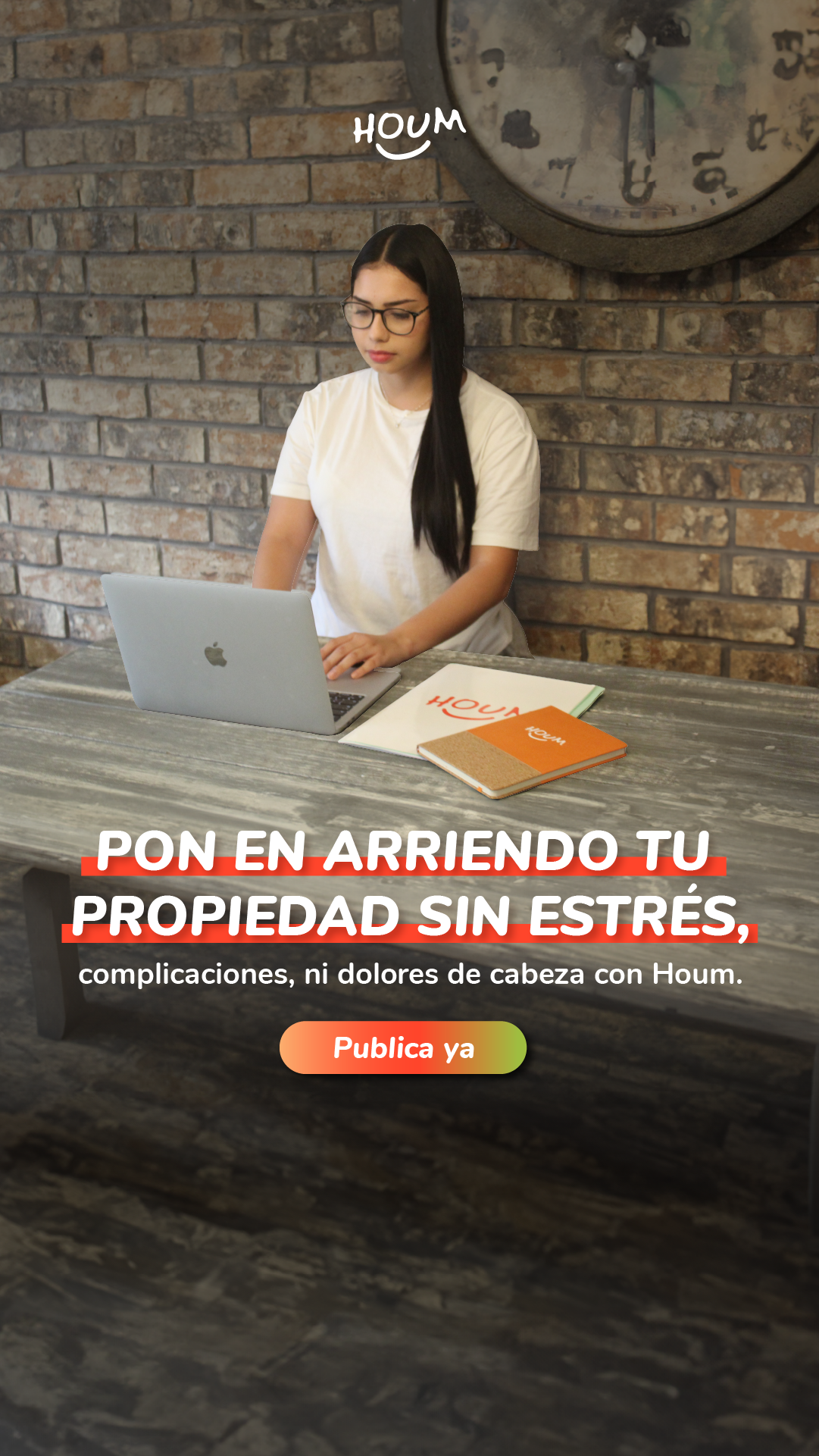 Houm Colombia Facebook ad from Oct 20, 2025