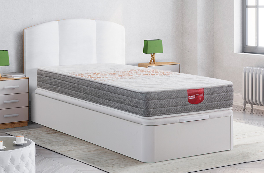 La Tienda Home Facebook ad