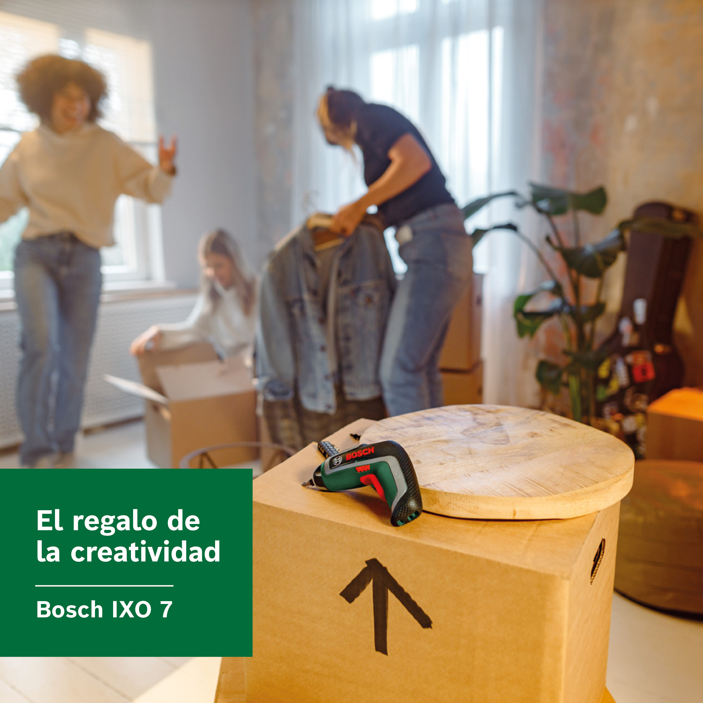 Bosch DIY and Garden Facebook ad: ¿Buscas un regalo para una mujer increíble?