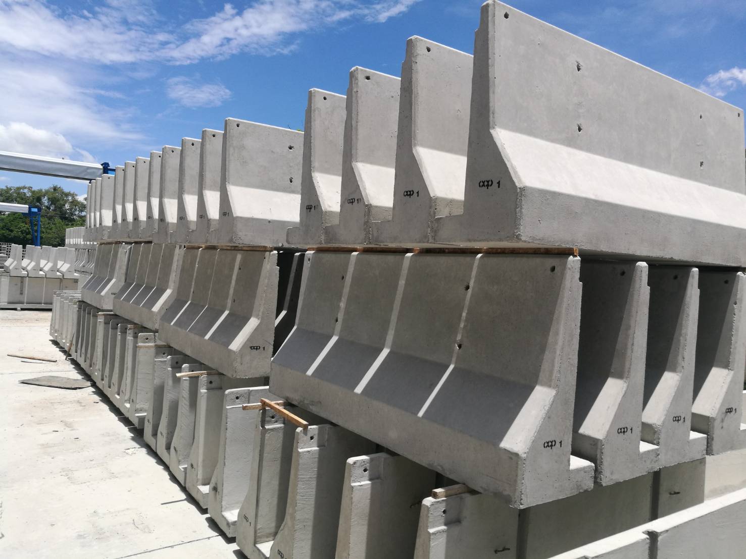 CCP Facebook ad: CCP ผู้นำด้าน Precast for Infrastructures ขอแนะนำ GFRP…