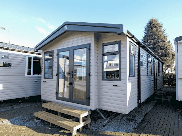De Bergjes Chalets en Caravans Facebook ad: Het grootste aanbod chalets en stacaravans van Europa!