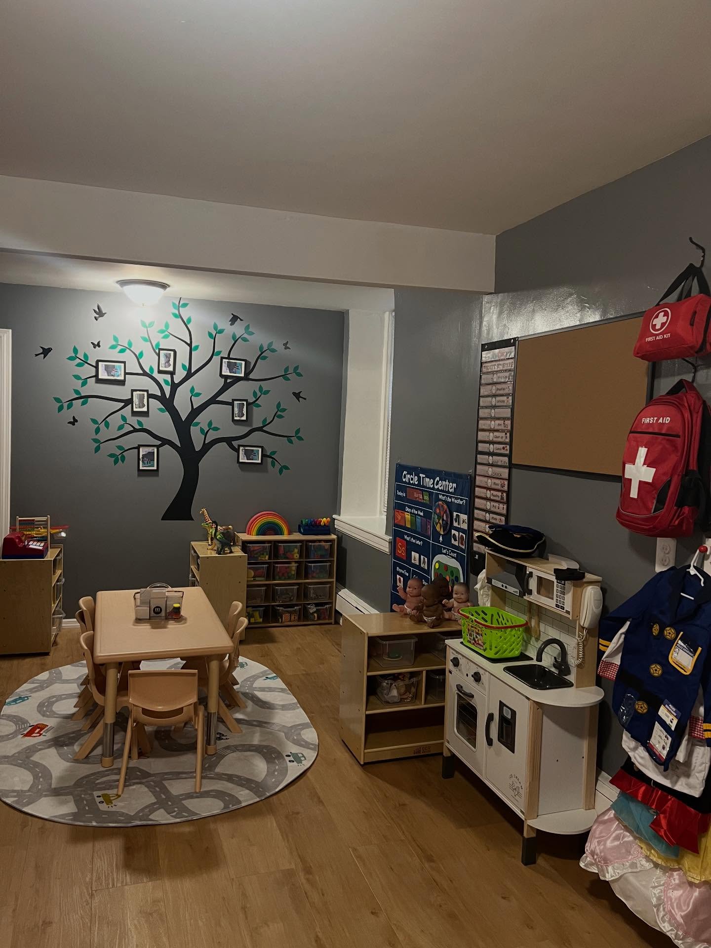 HAPPY Castle Daycare CORP. Facebook ad
